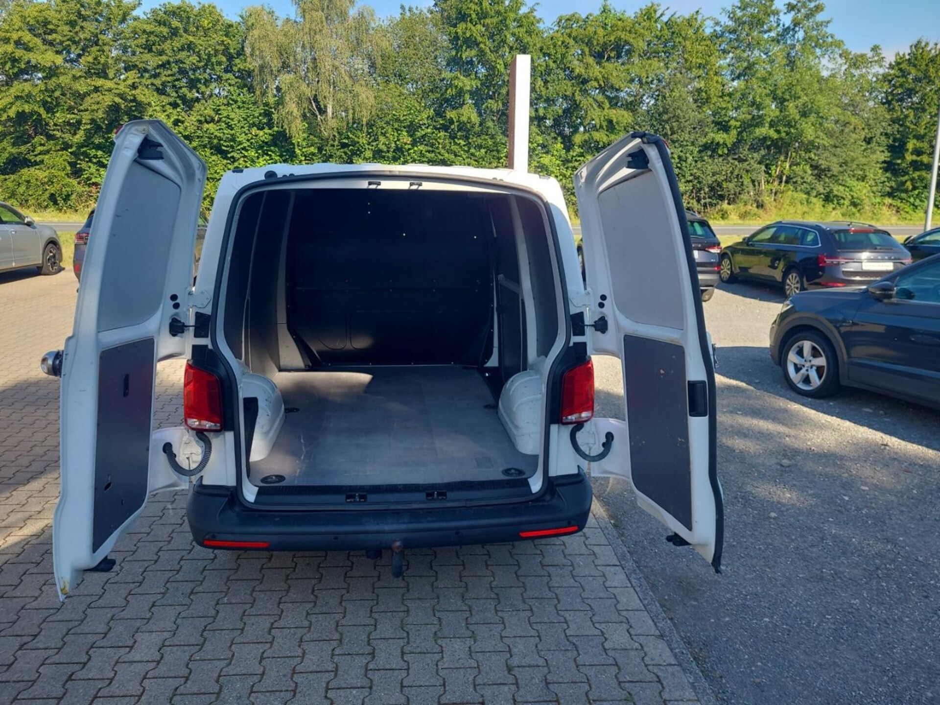 Volkswagen T6.1 Transporter Kasten kurzer Radstand