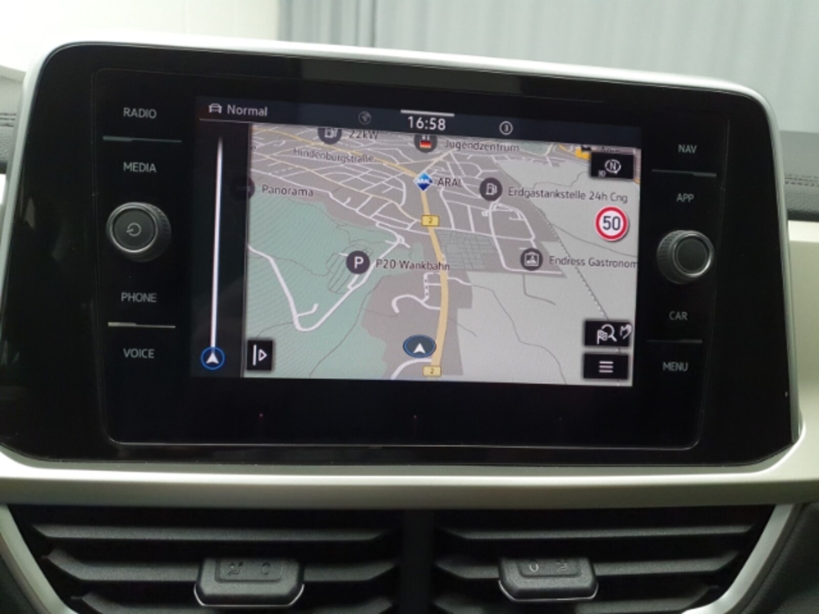 Volkswagen T-Roc – Bild 11