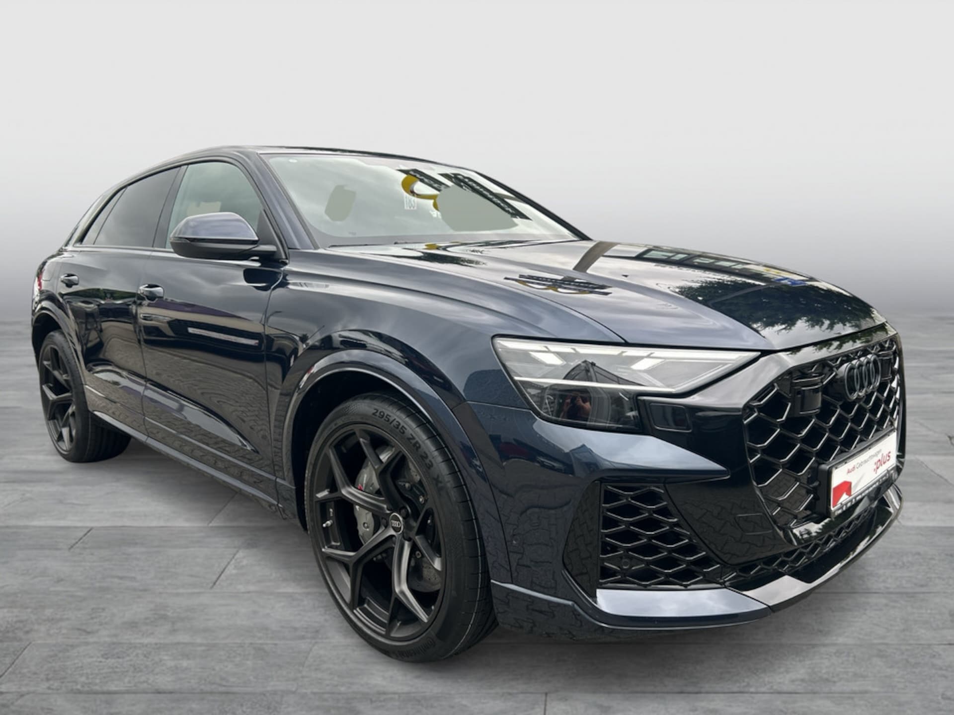 Audi RS Q8 SUV performance