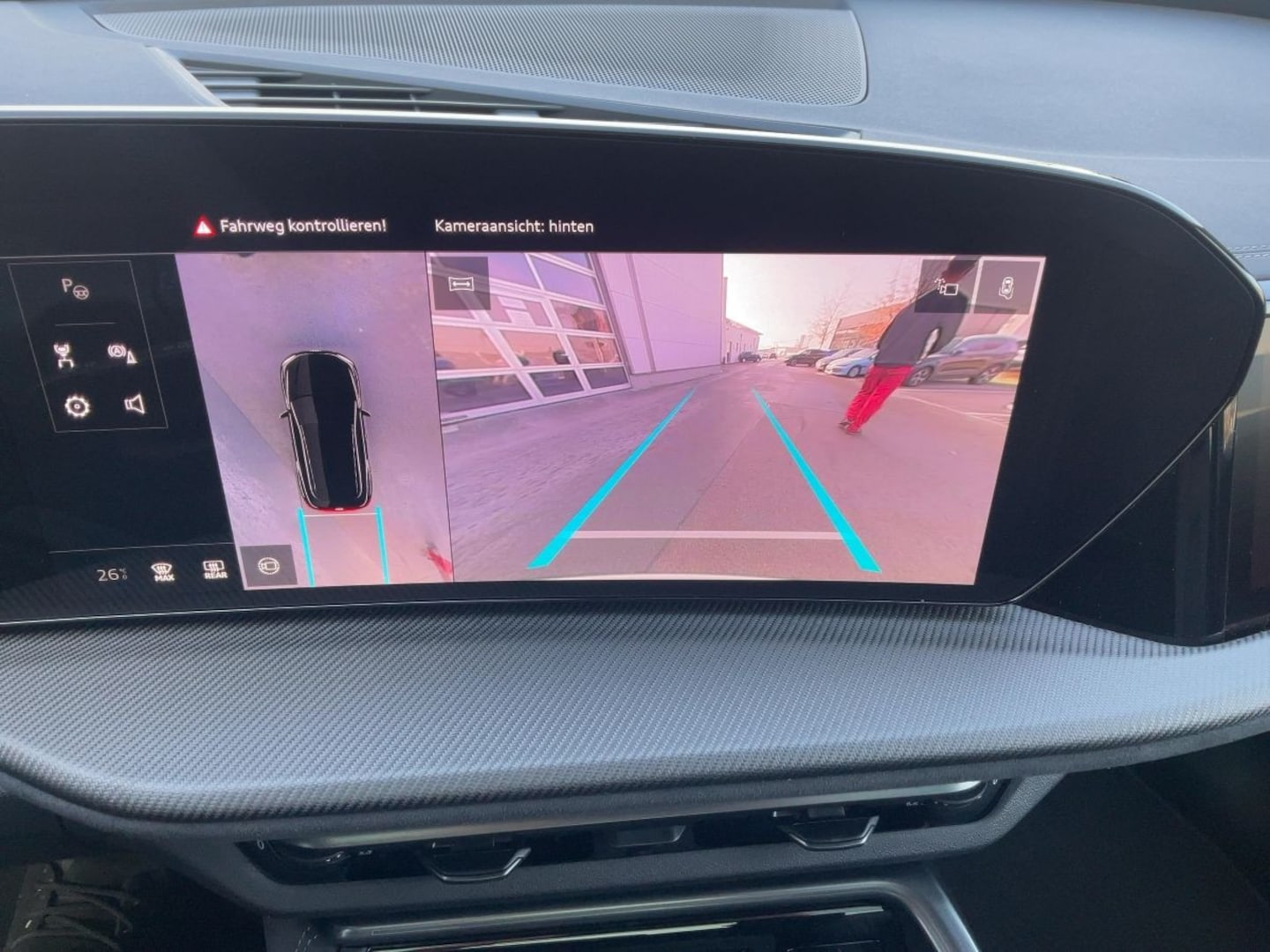 Bild über Audi Q5 SUV e-hybrid e-hybrid quattro 220 kW S tronic - für weitere Informationen kontaktieren Sie den Audi Partner