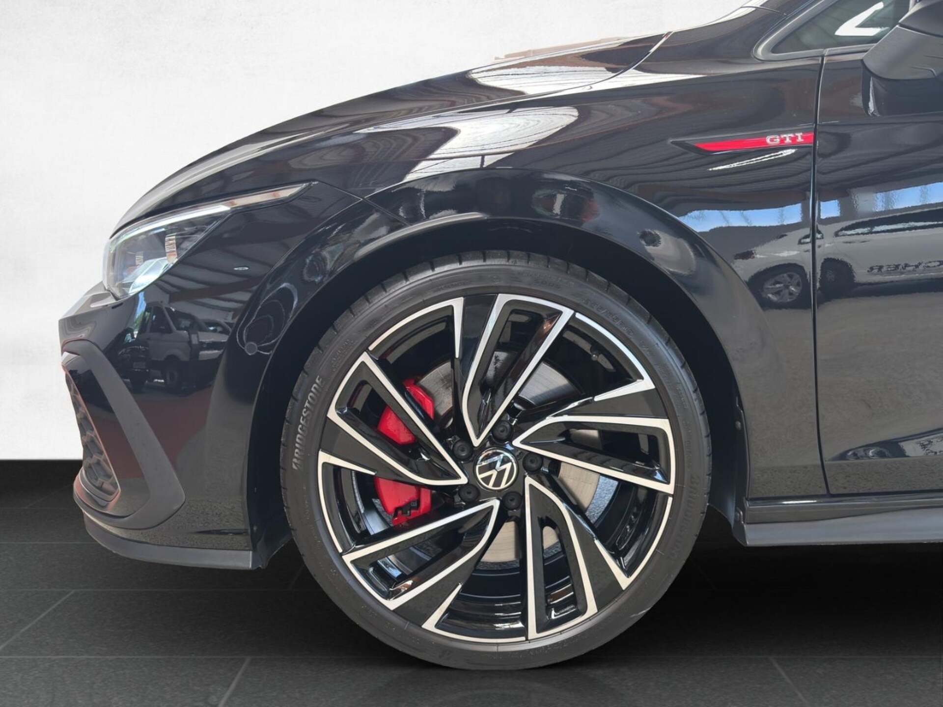 Volkswagen Golf GTI