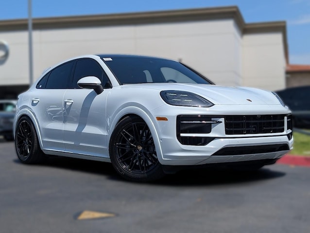 Photo of 2025 Porsche Cayenne Coupé