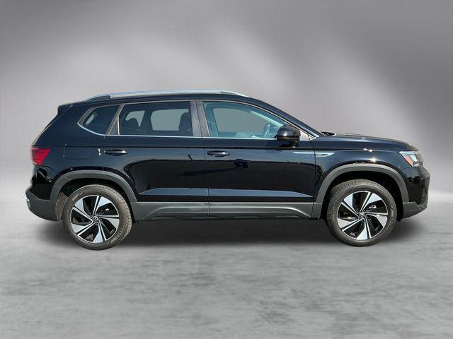 2024 Volkswagen Taos