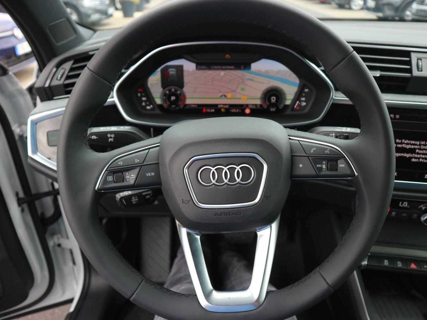 Image about Audi Q3 advanced 35 TDI S tronic