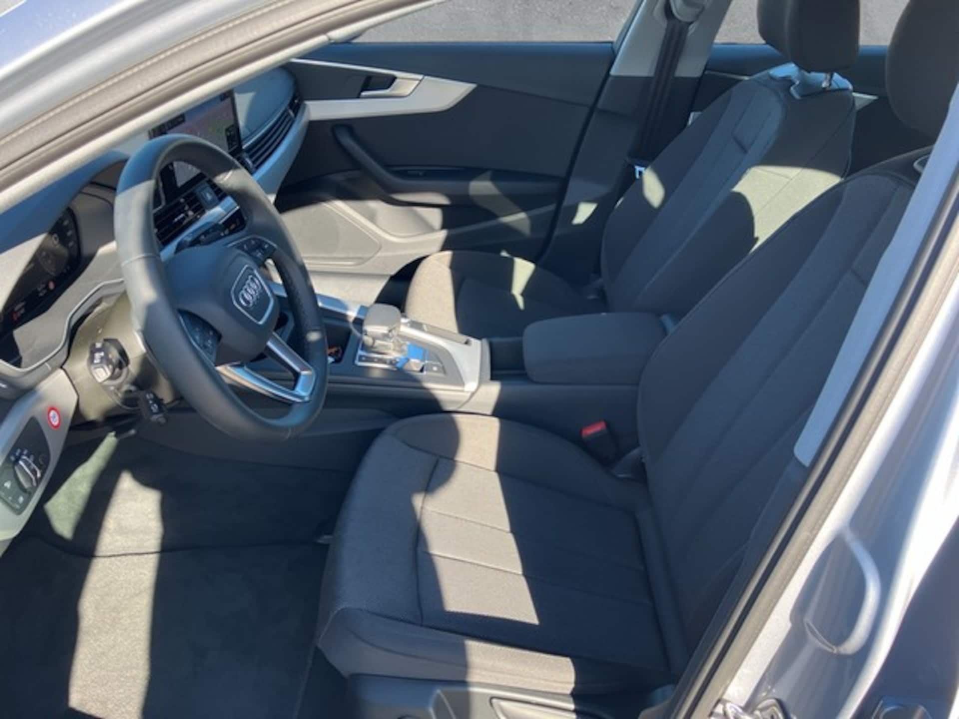 Audi A4 Limousine Advanced