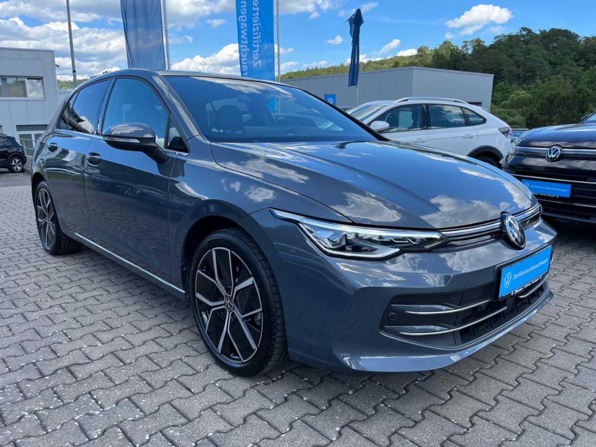 Volkswagen Golf Style