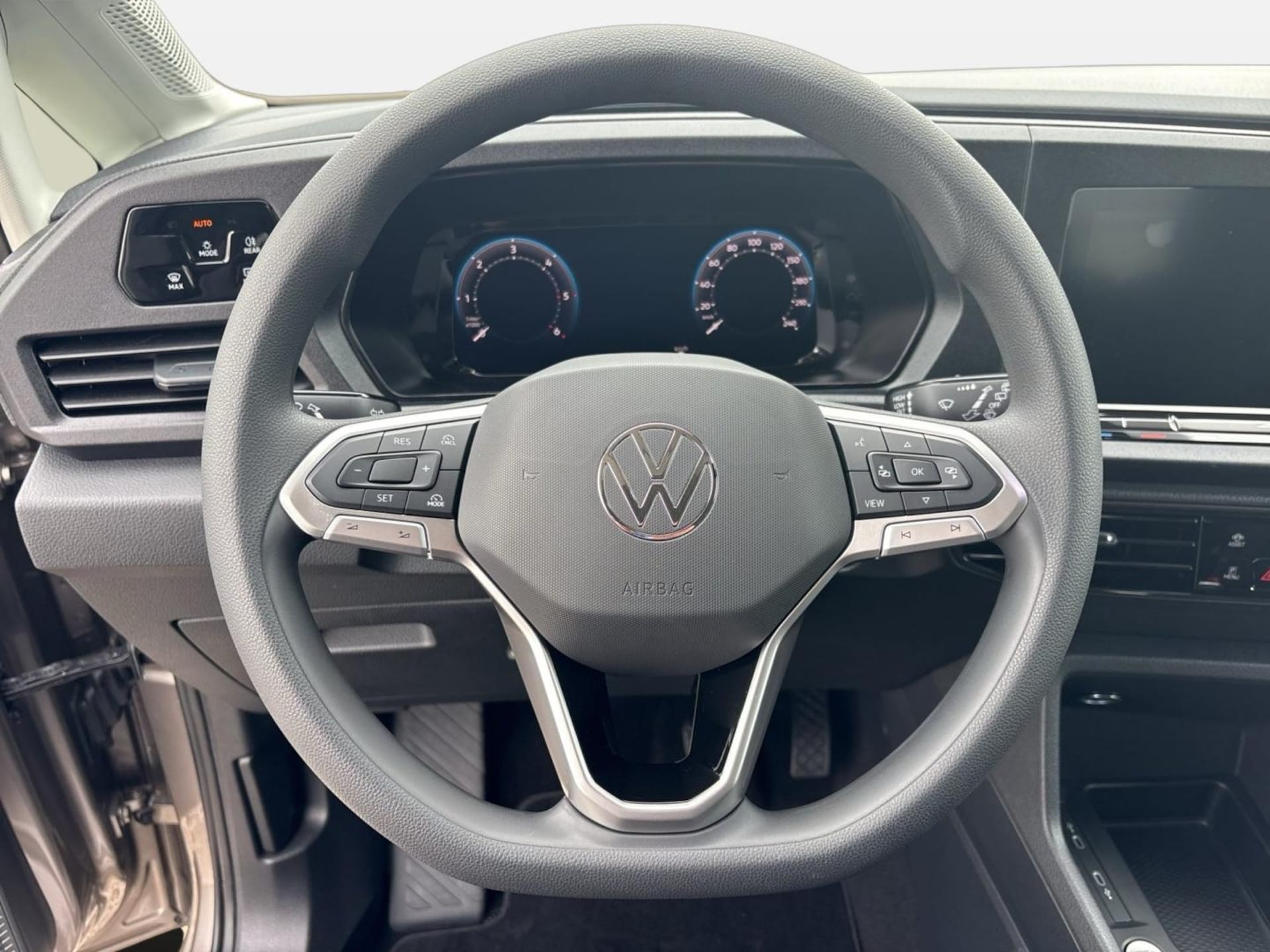 Volkswagen Caddy Basis-Modell