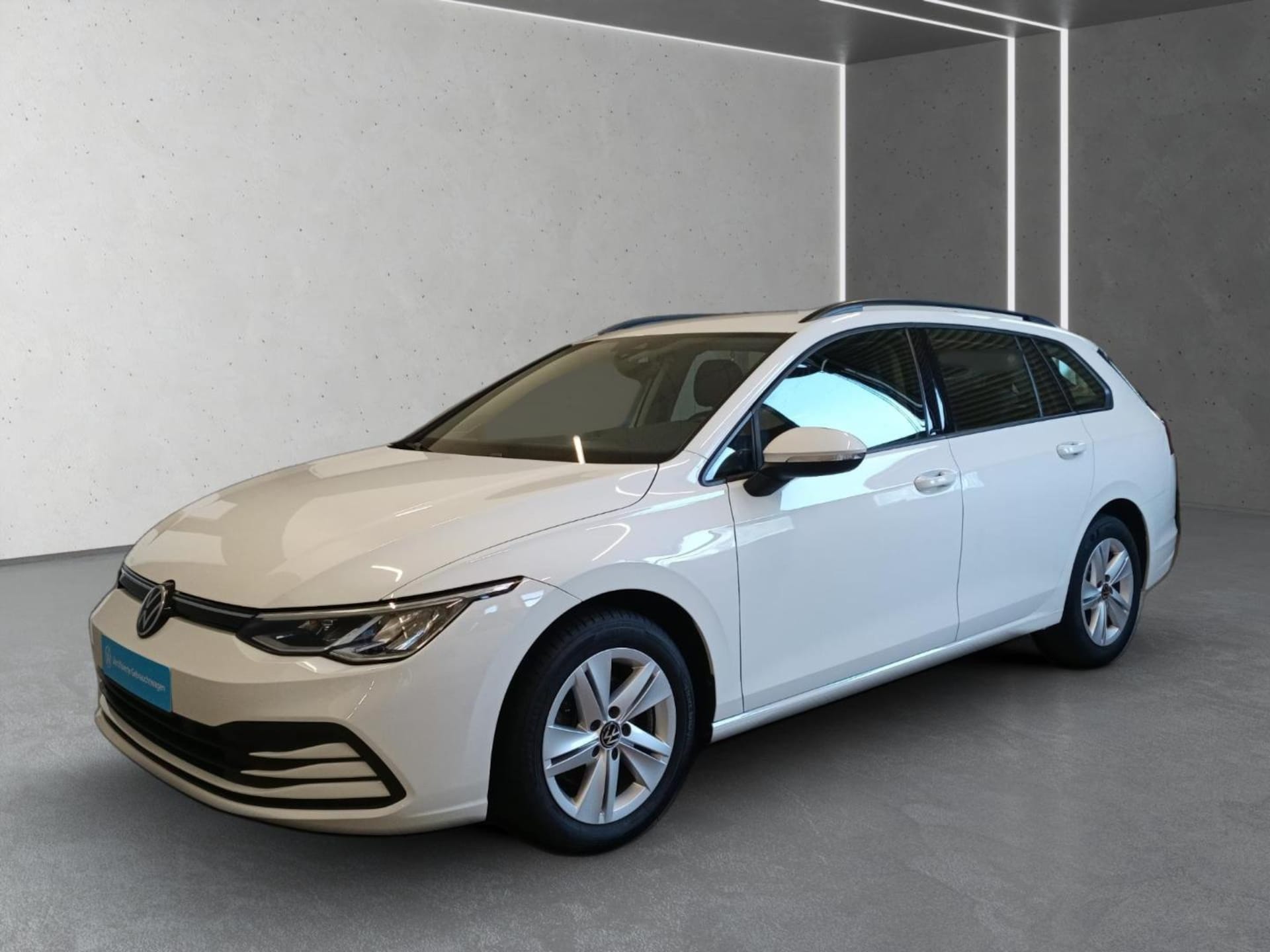 Volkswagen Golf Variant Life