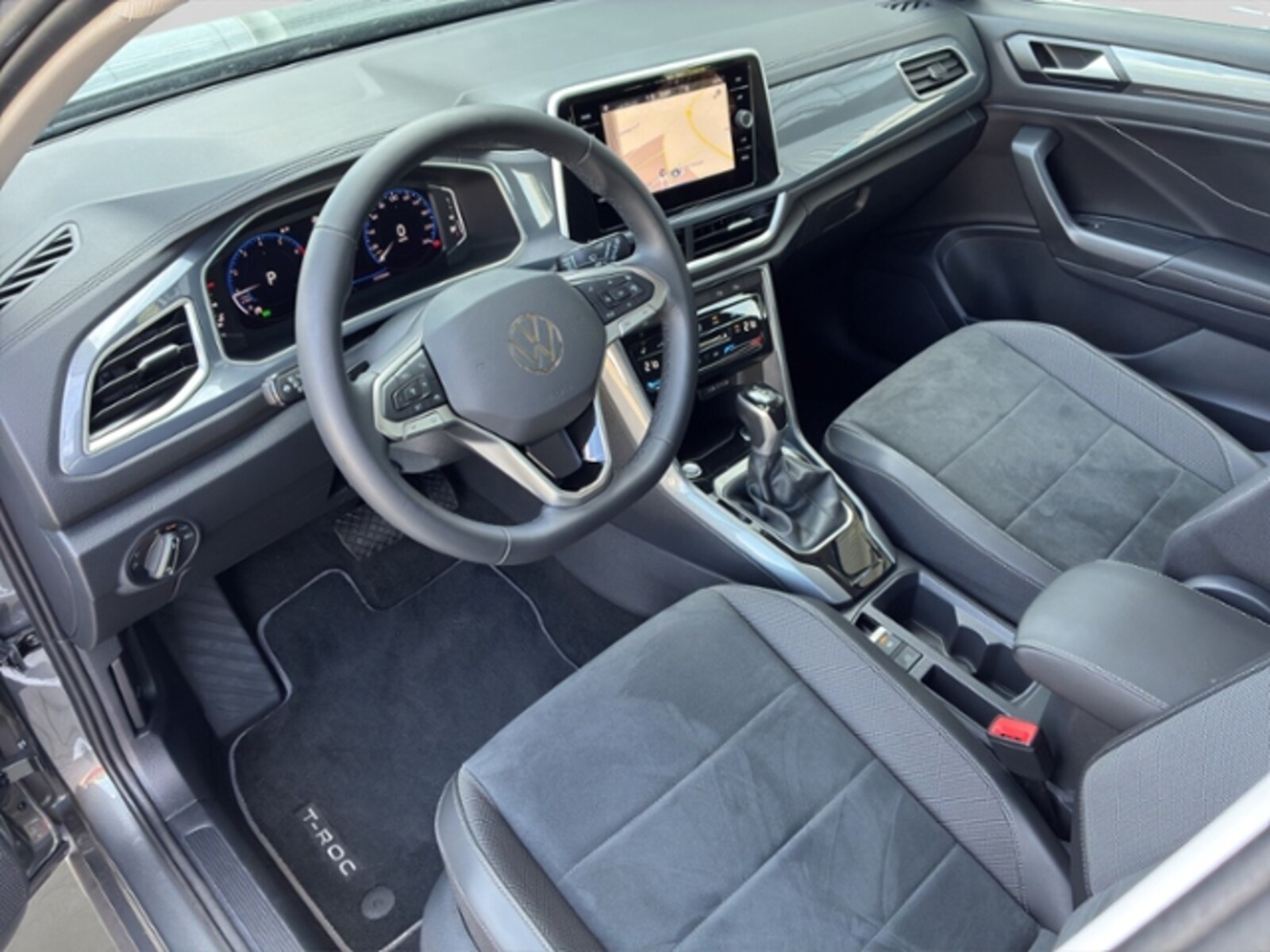 Volkswagen T-Roc – Bild 7