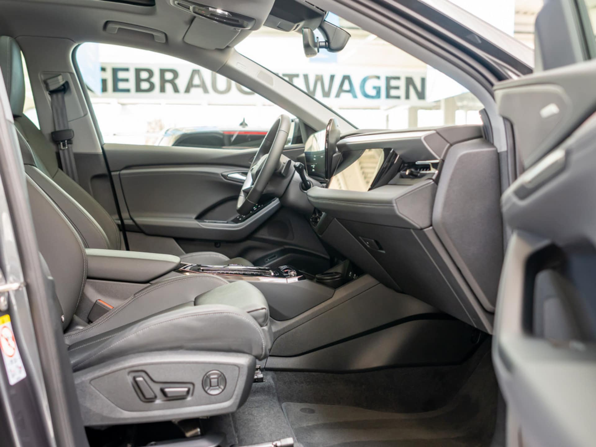 Audi Q6 SUV e-tron