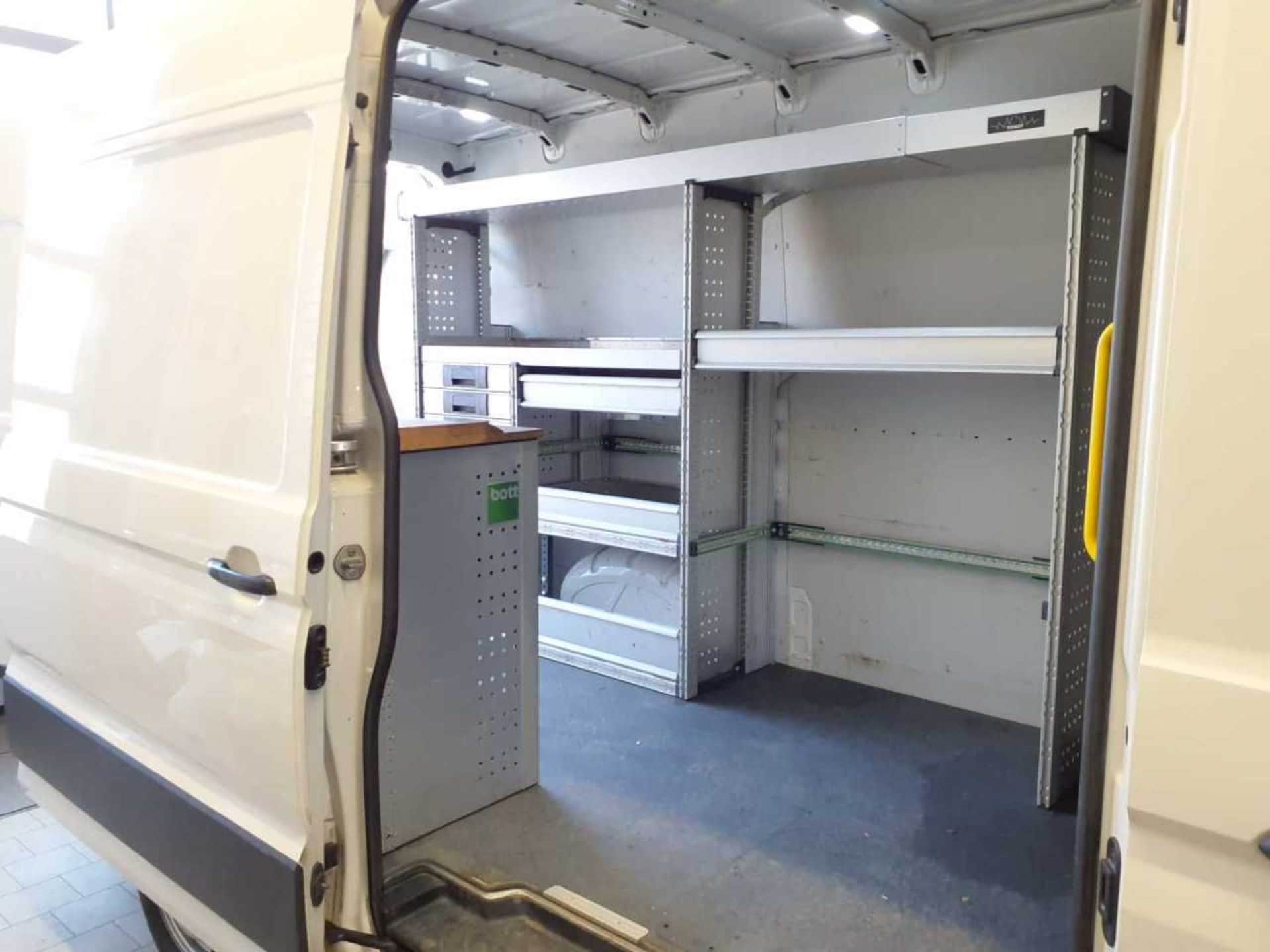 Volkswagen Crafter Kasten mittlerer Radstand