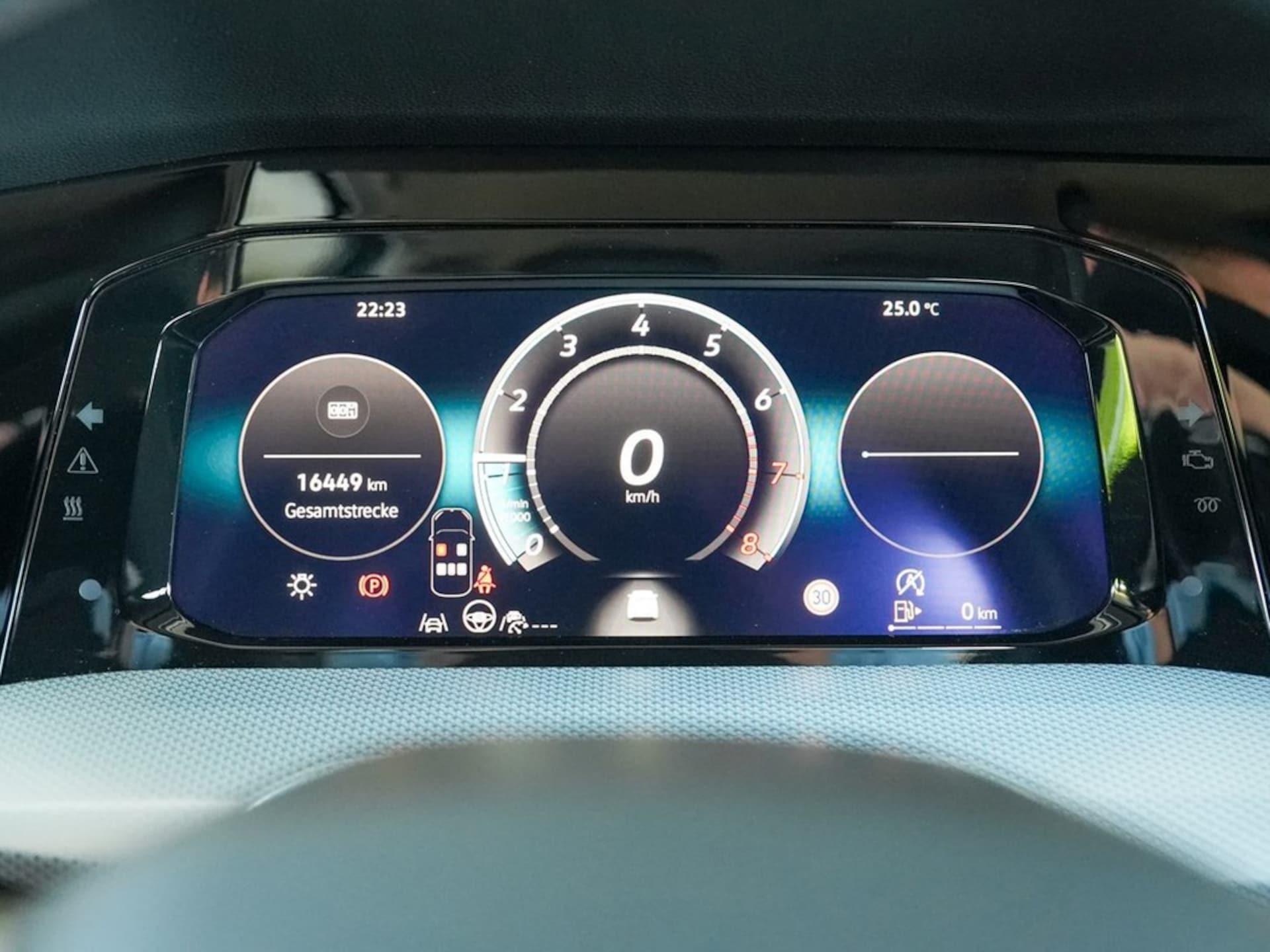 Volkswagen Golf Life