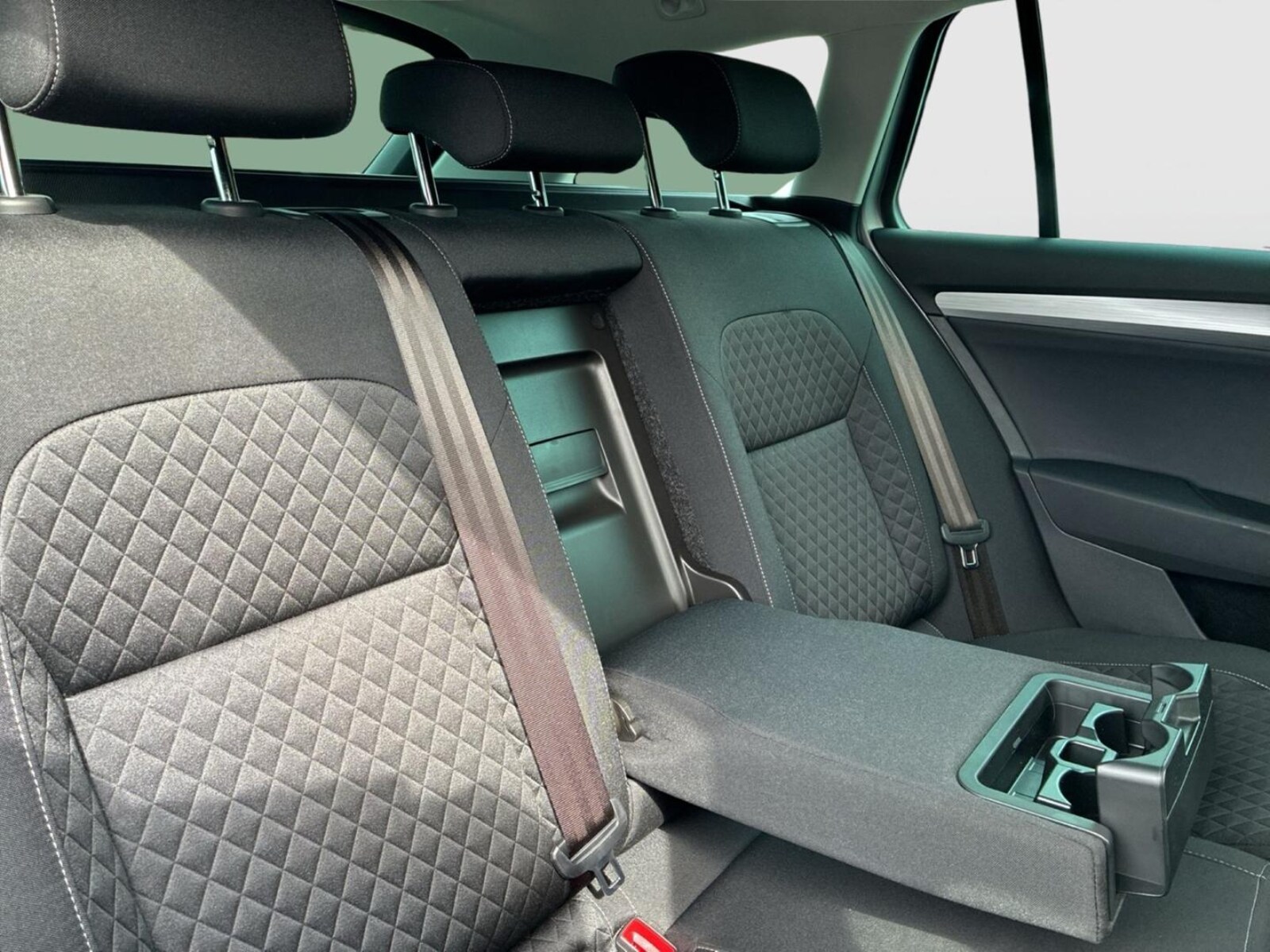 Škoda Superb Combi – Bild 18