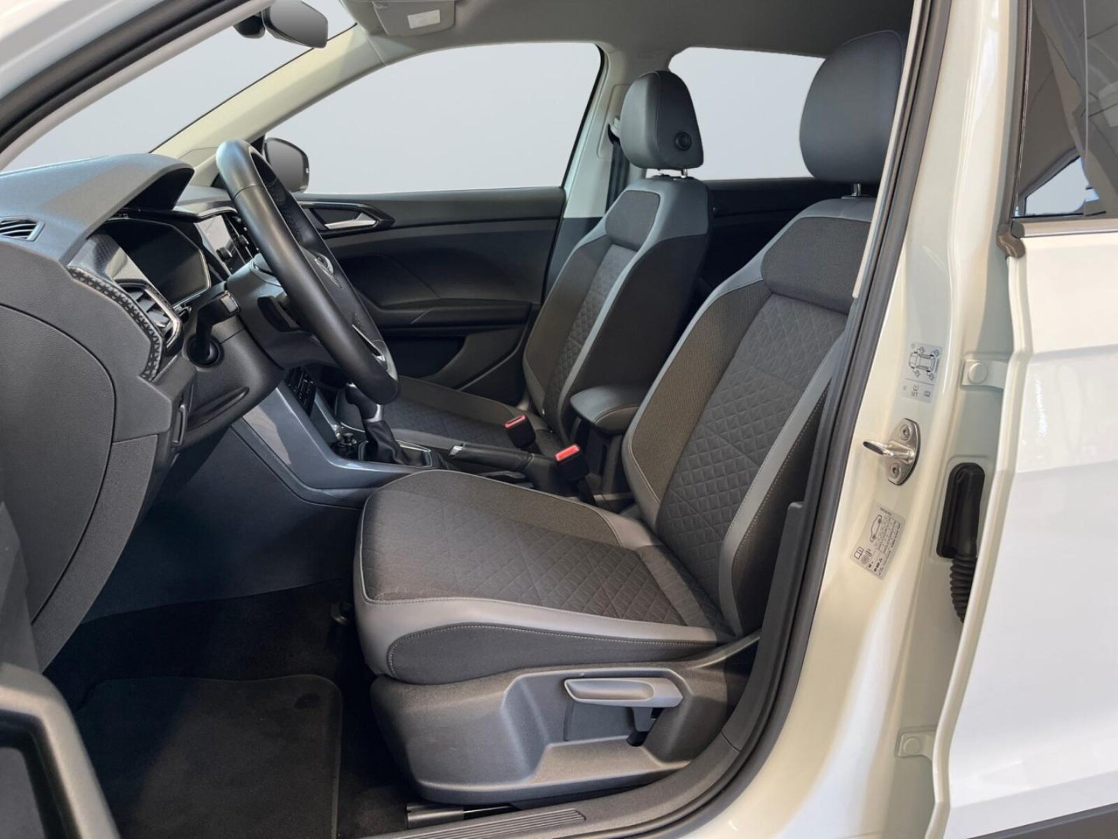 Volkswagen T-Cross – Bild 7