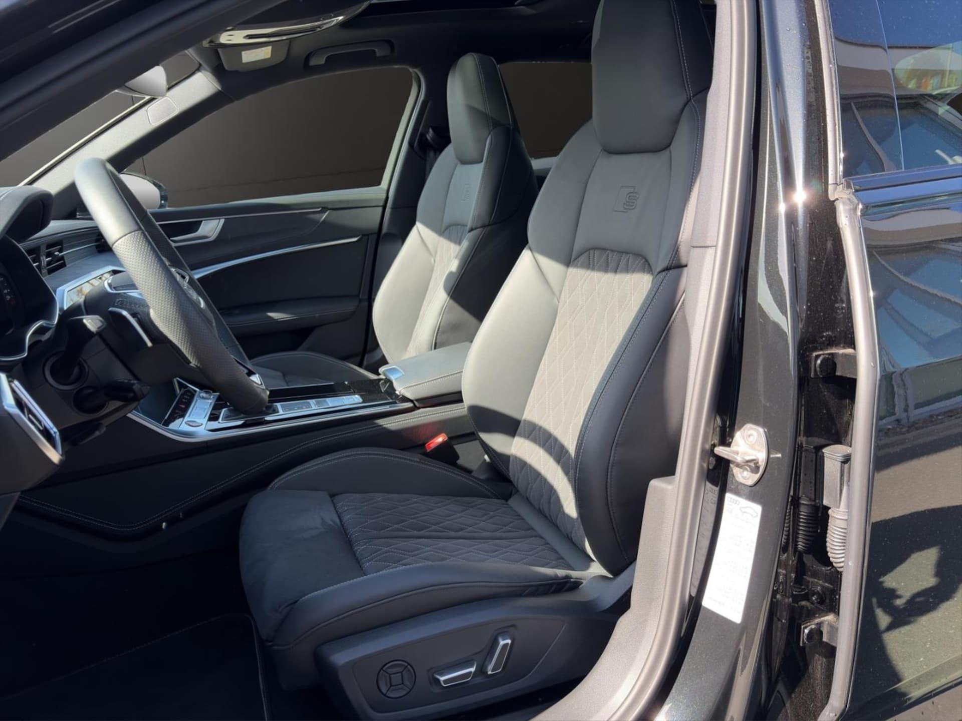 Audi S6 Avant