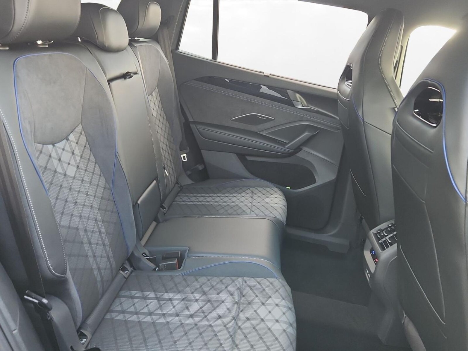 Volkswagen Tayron – Bild 14