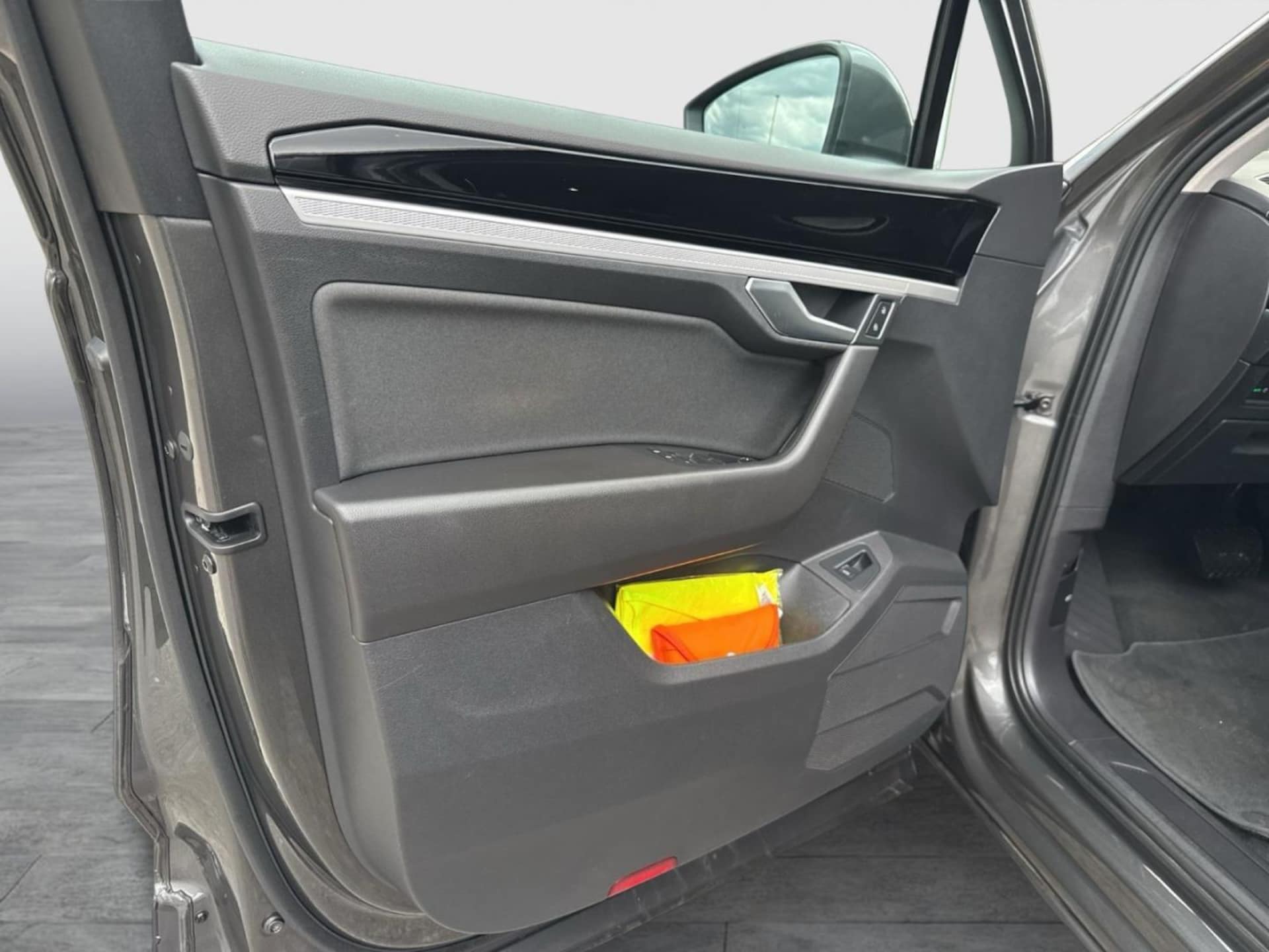 Volkswagen Touareg Basis-Modell
