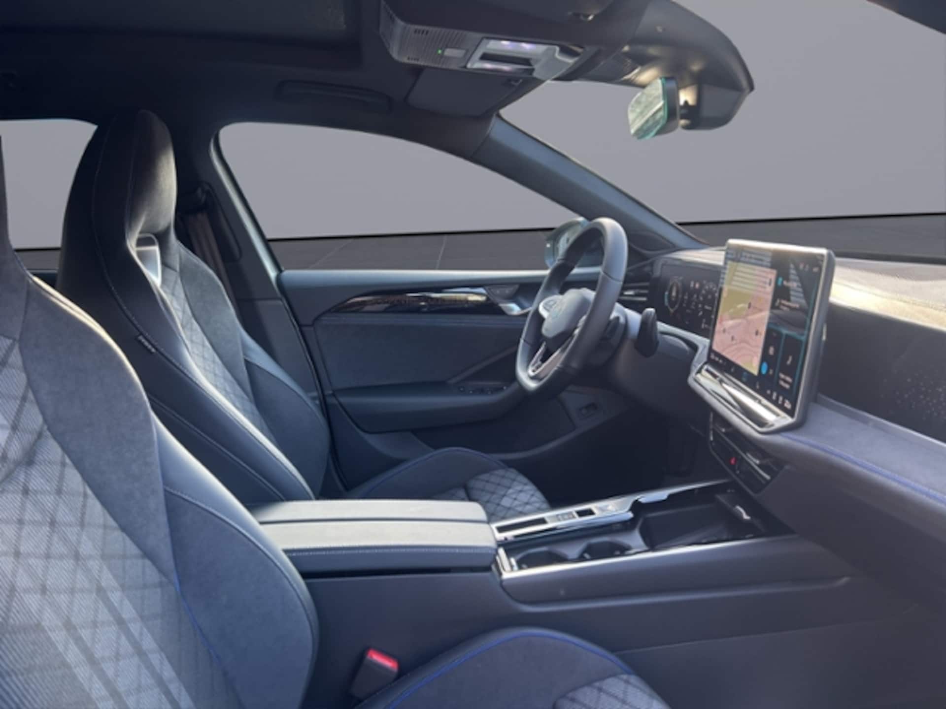 Volkswagen Passat R-Line