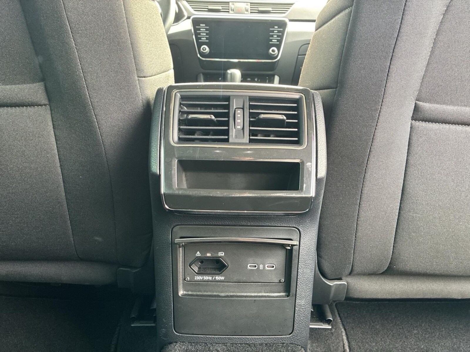Škoda Superb Combi – Bild 19