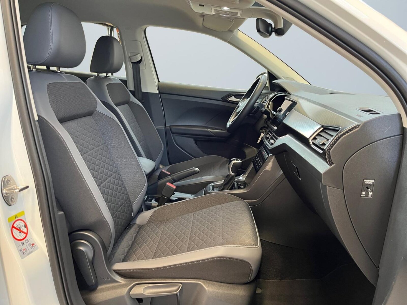 Volkswagen T-Cross – Bild 10