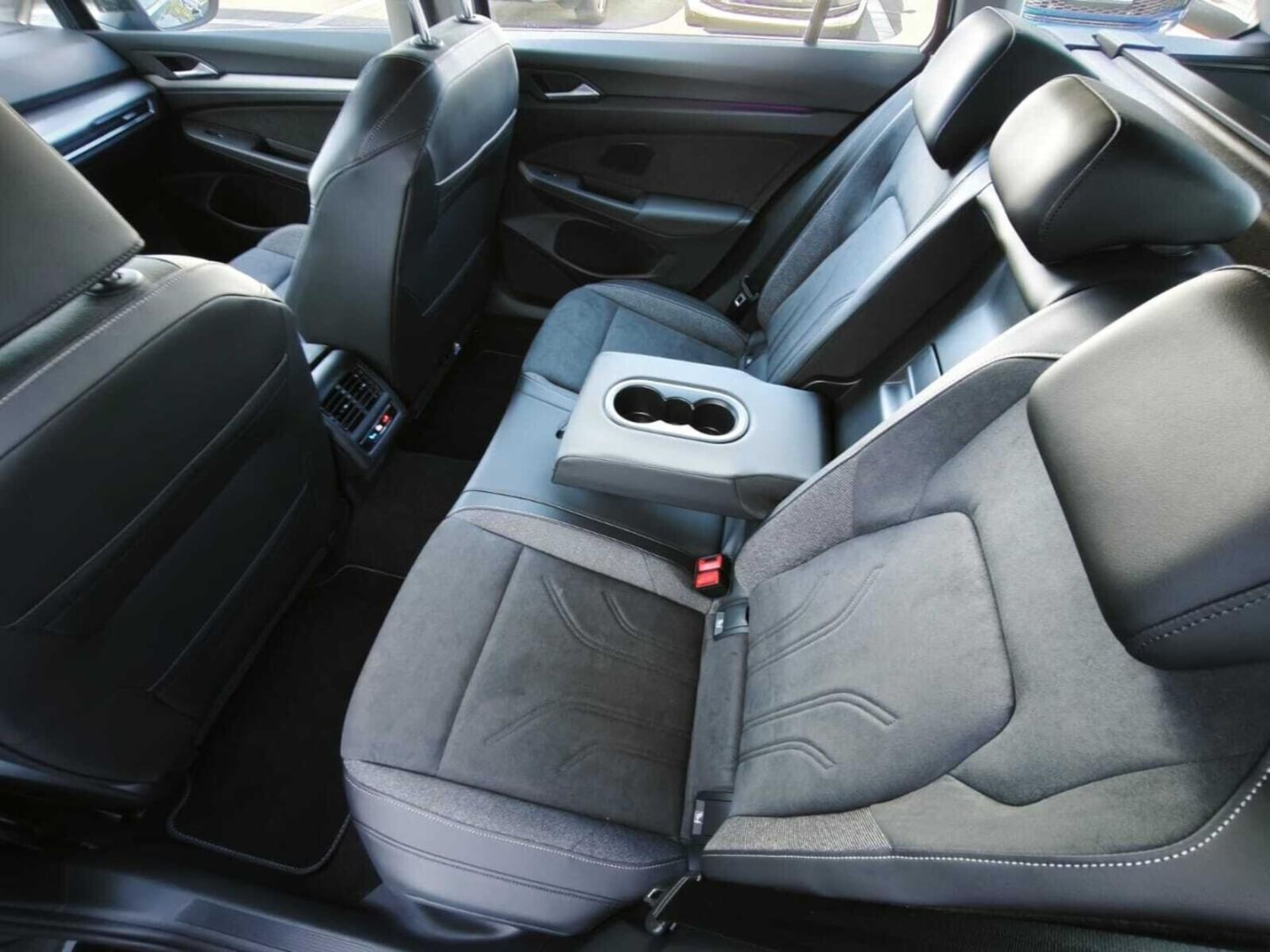 Volkswagen Golf Variant Style