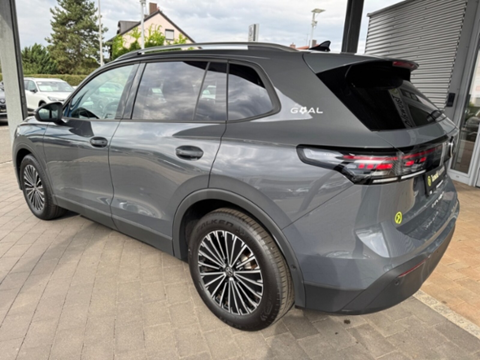 Volkswagen Tiguan – Bild 9