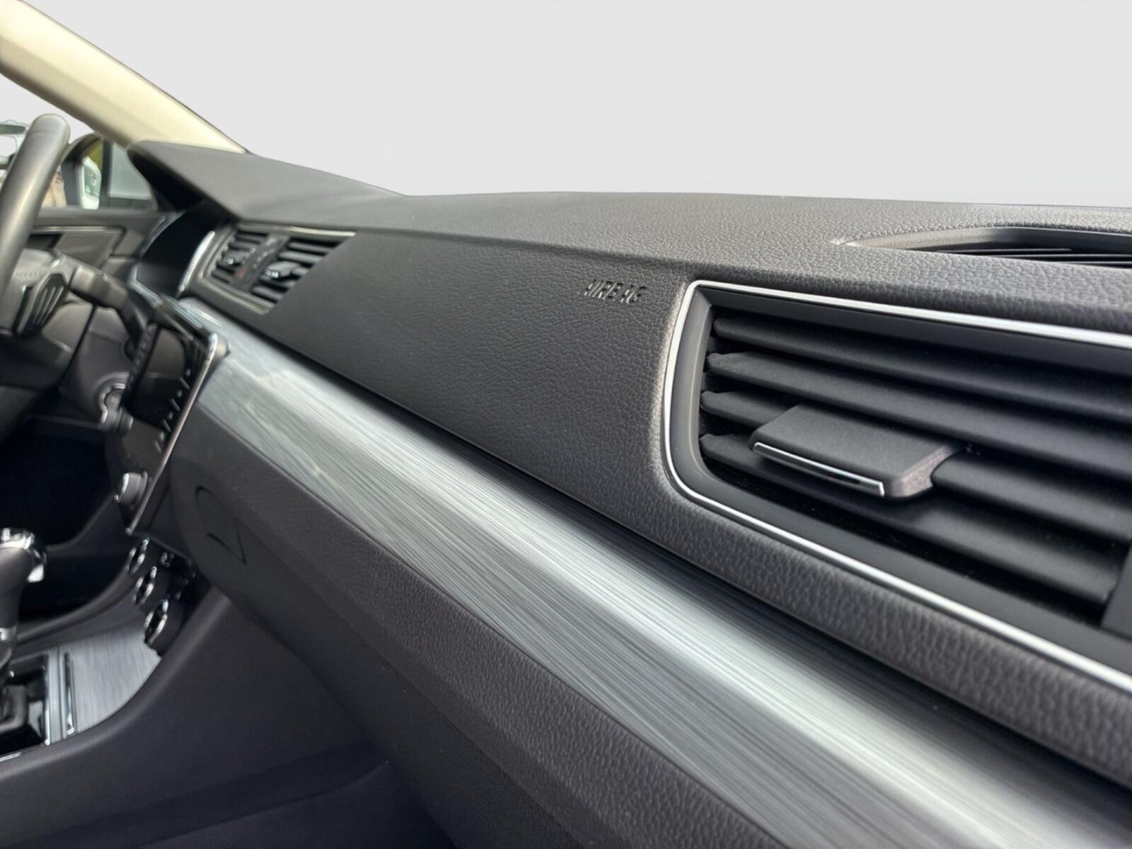 Škoda Superb Combi – Bild 23
