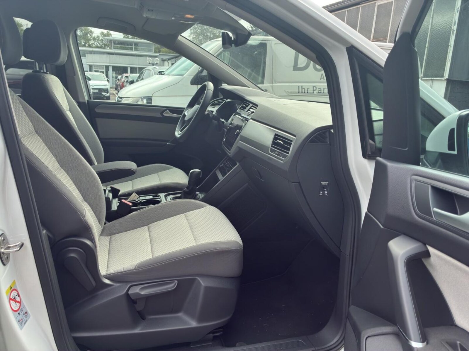 Volkswagen Touran – Bild 24