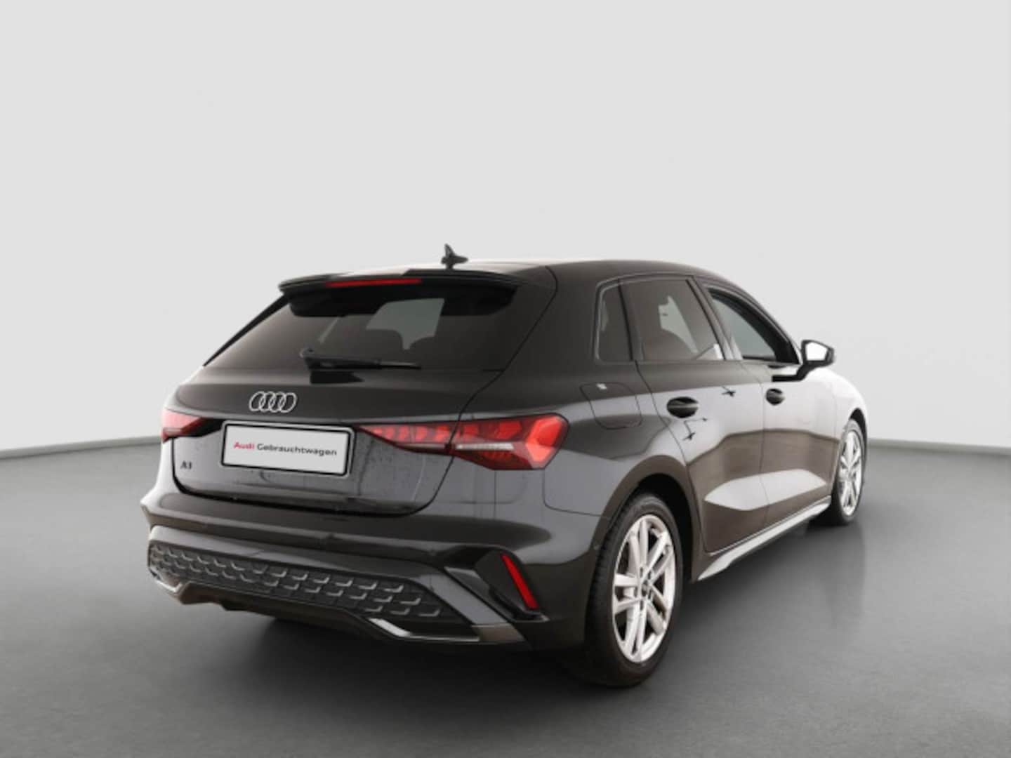 Bild über Audi A3 Sportback TFSI 110 kW S tronic - für weitere Informationen kontaktieren Sie den Audi Partner