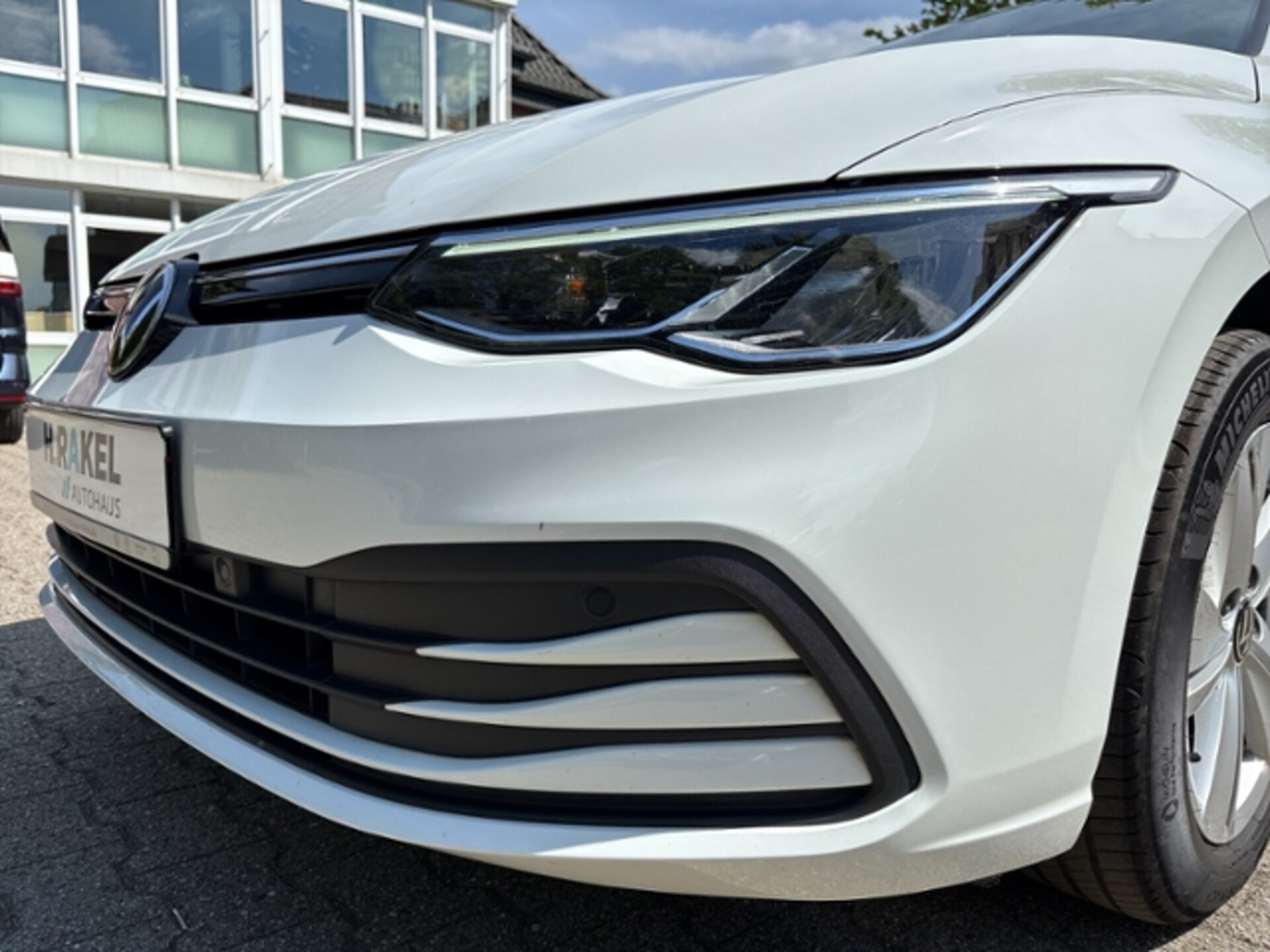 Volkswagen Golf Variant Life