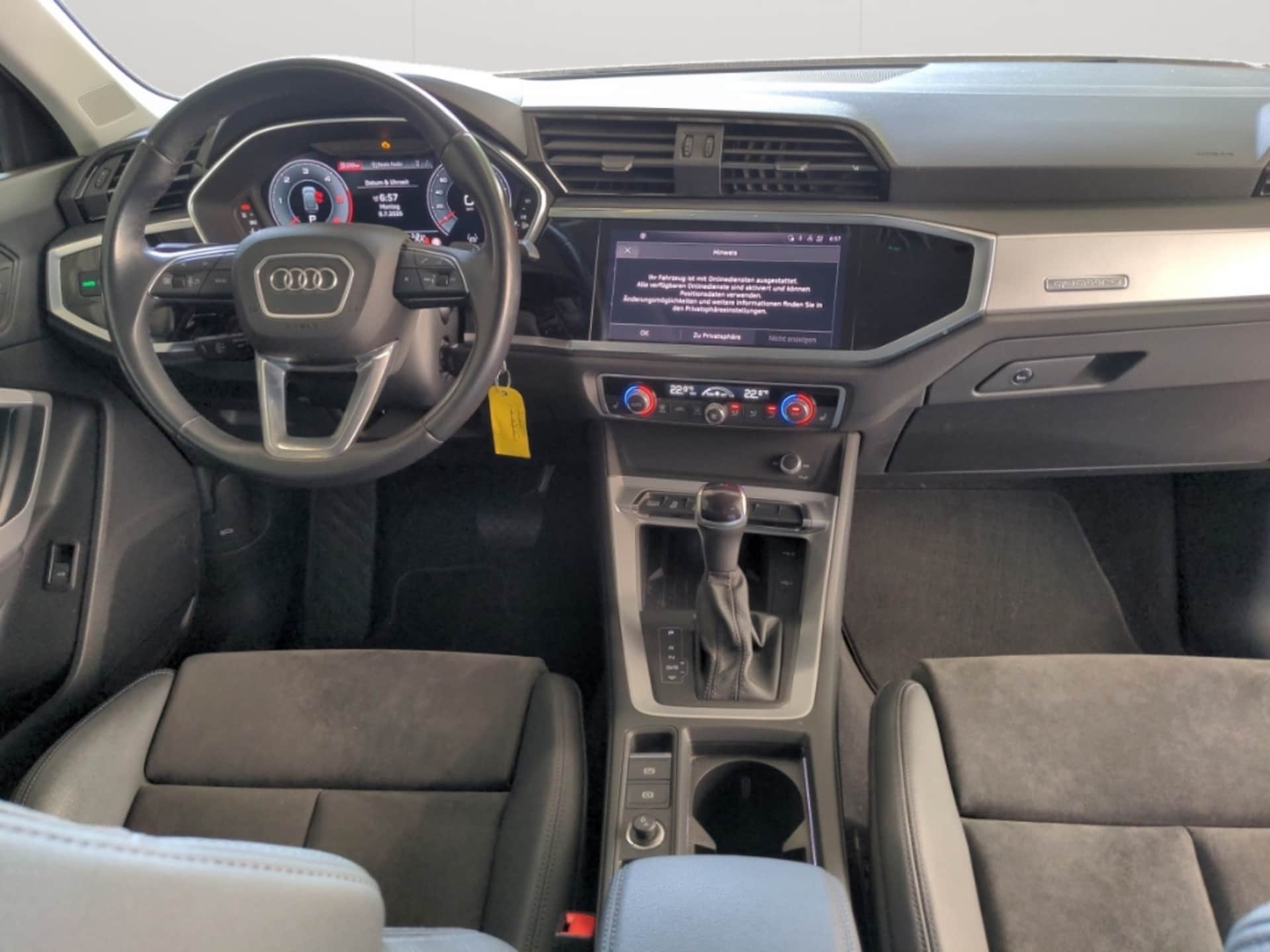 Audi Q3 Sportback S line