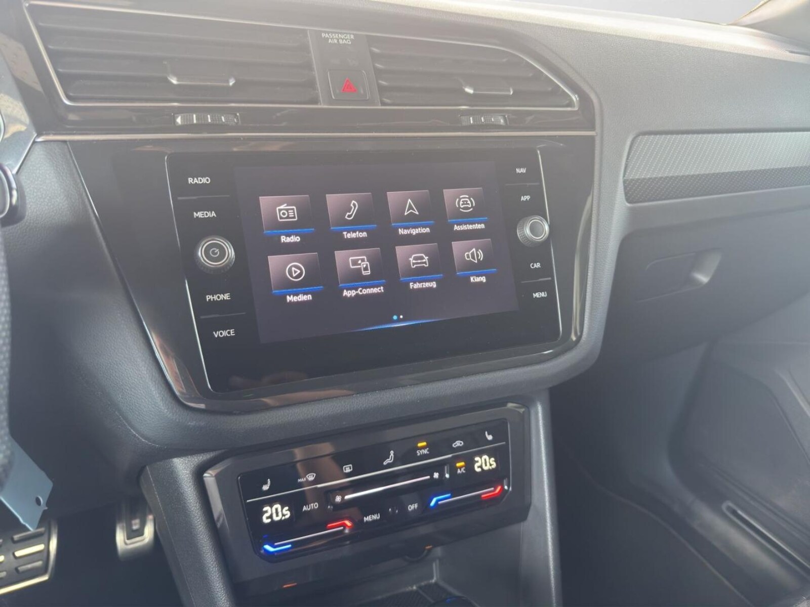 Volkswagen Tiguan – Bild 11