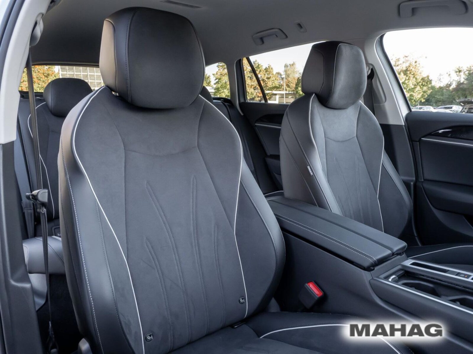 Volkswagen Passat – Bild 14