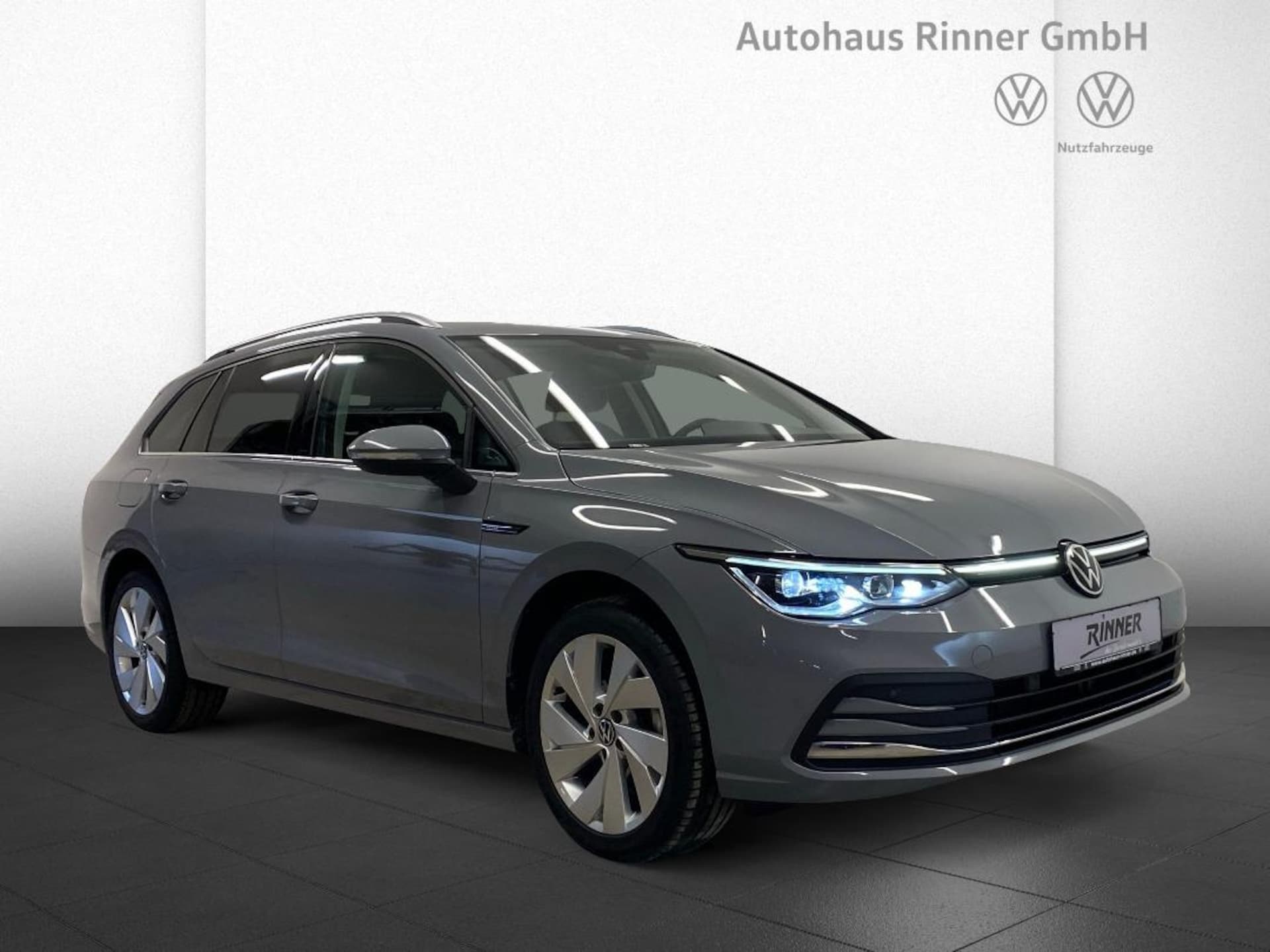 Volkswagen Golf Variant Style