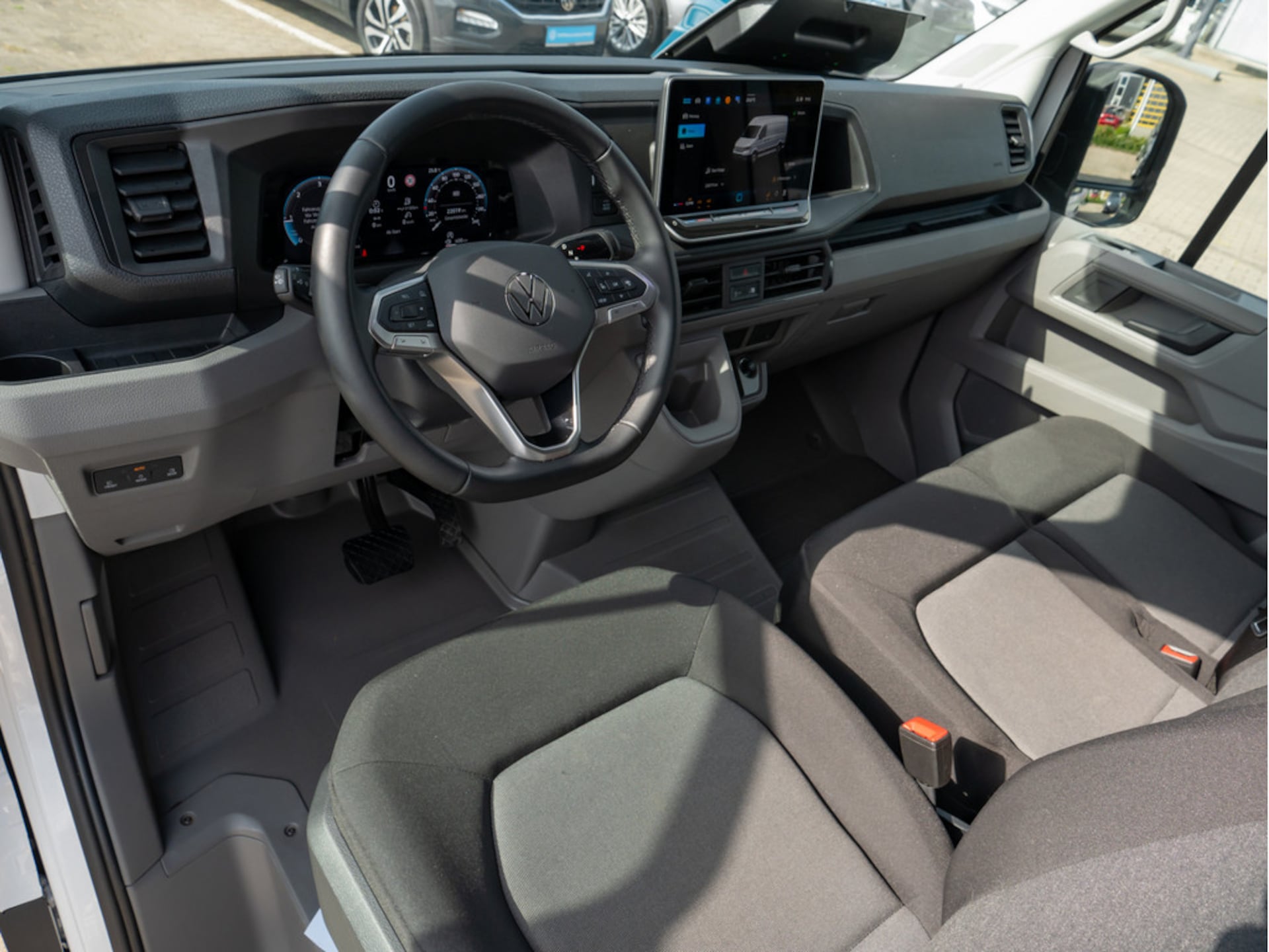 Volkswagen Crafter Kasten langer Radstand