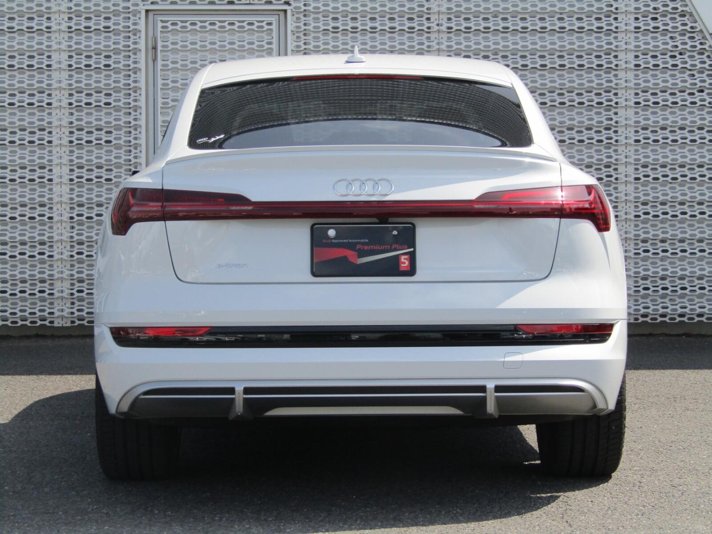 Image about Audi e-tron Sportback 50 quattro S line 230,00 kW