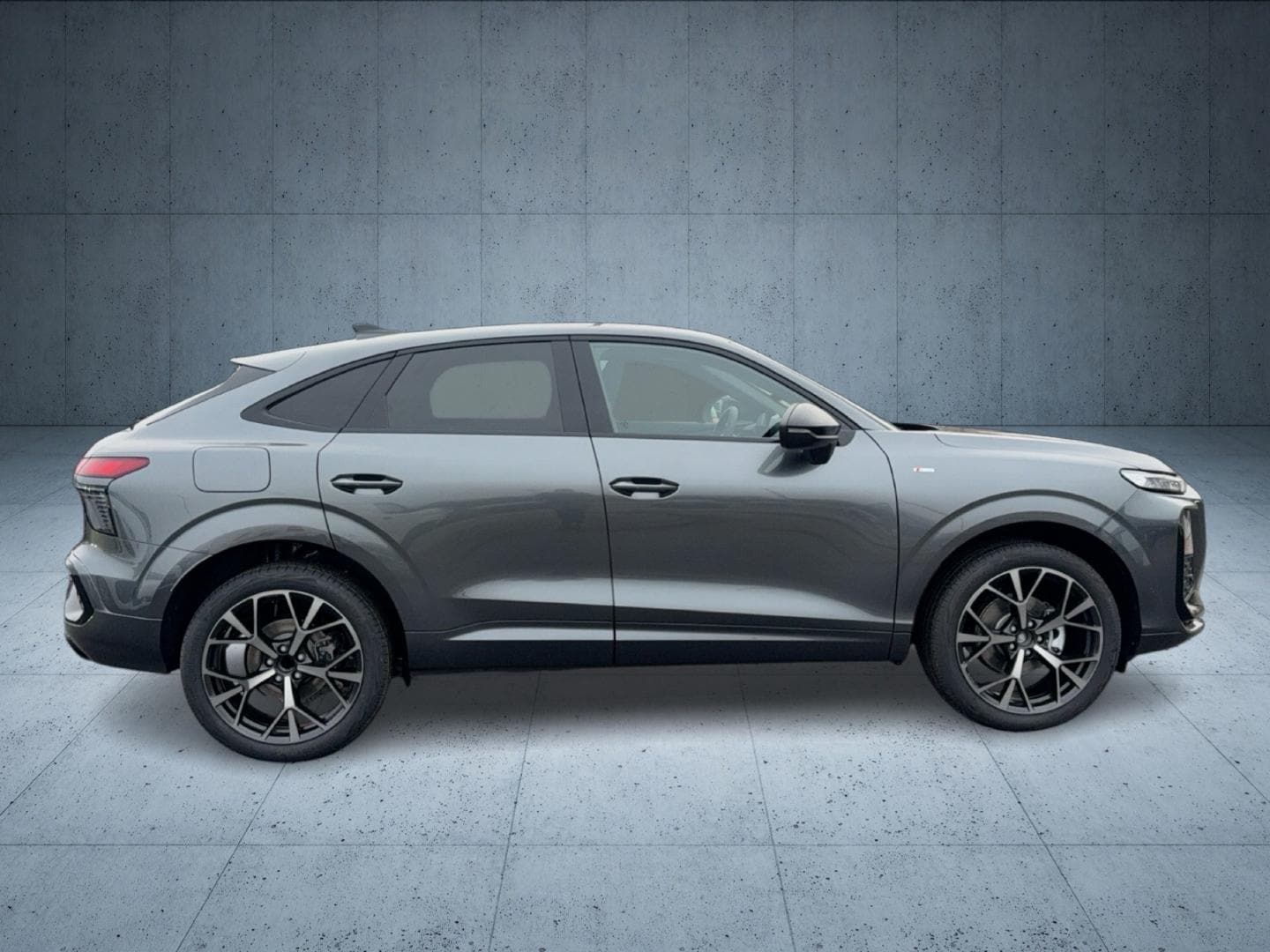 Bild über Audi Q3 Sportback TFSI 110 kW S tronic - für weitere Informationen kontaktieren Sie den Audi Partner