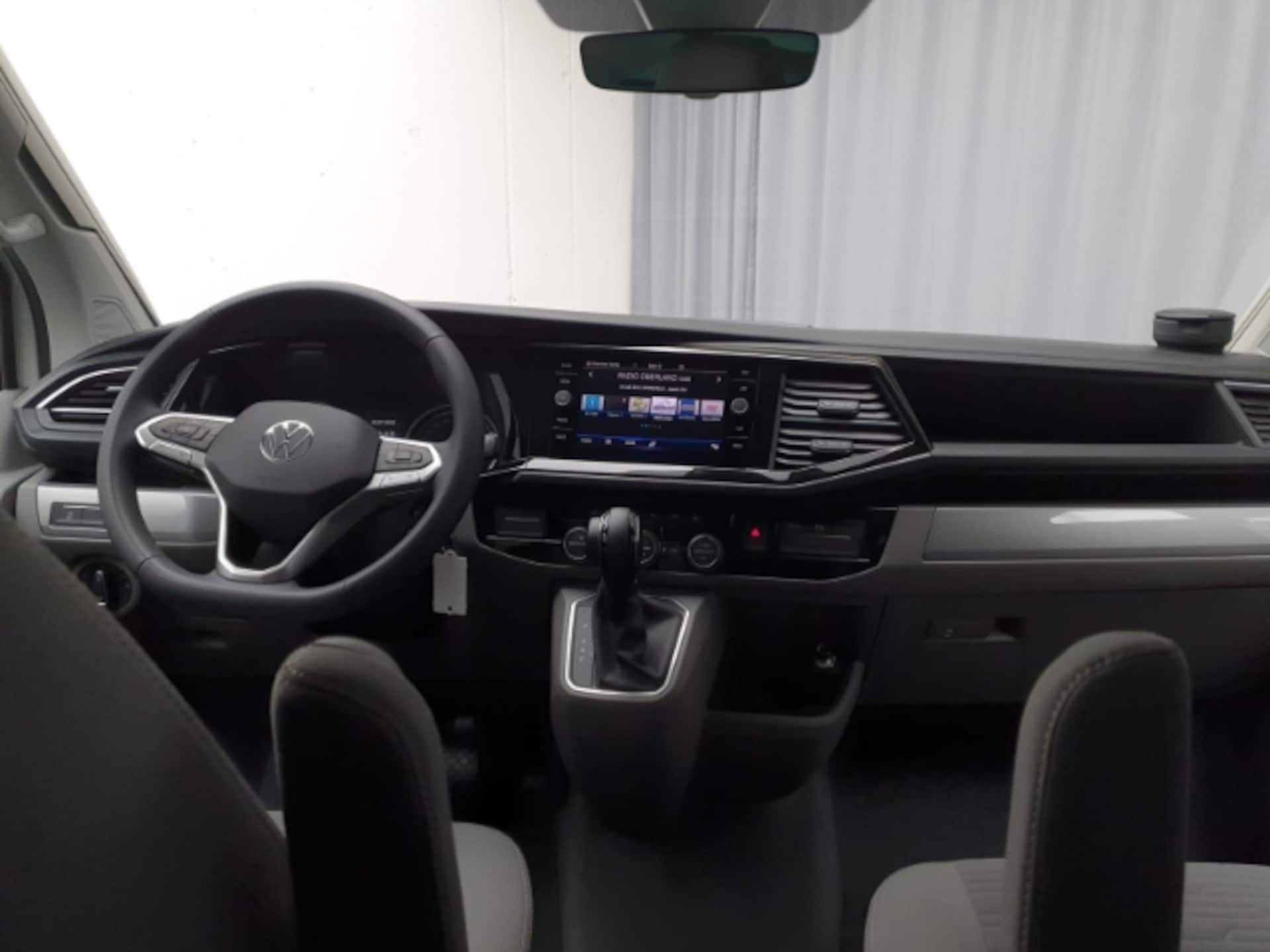 Volkswagen T6.1 California Ocean