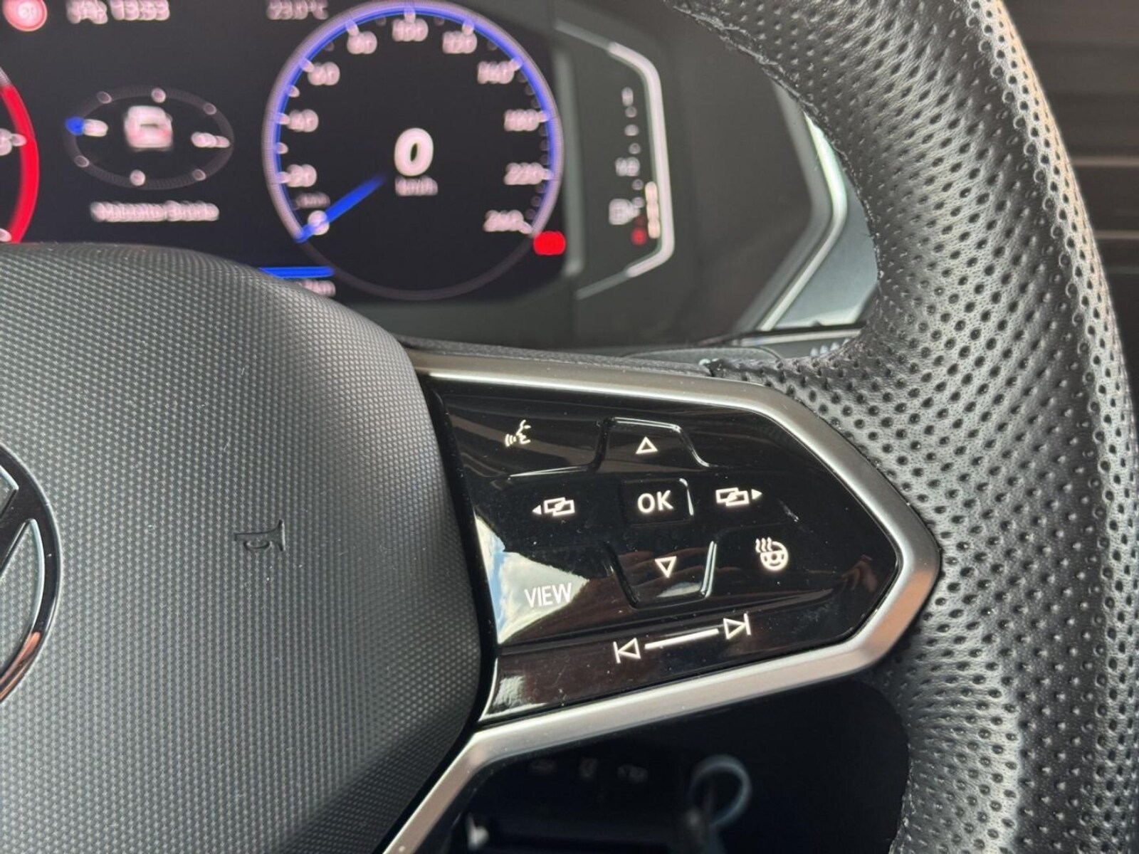 Volkswagen Tiguan – Bild 16