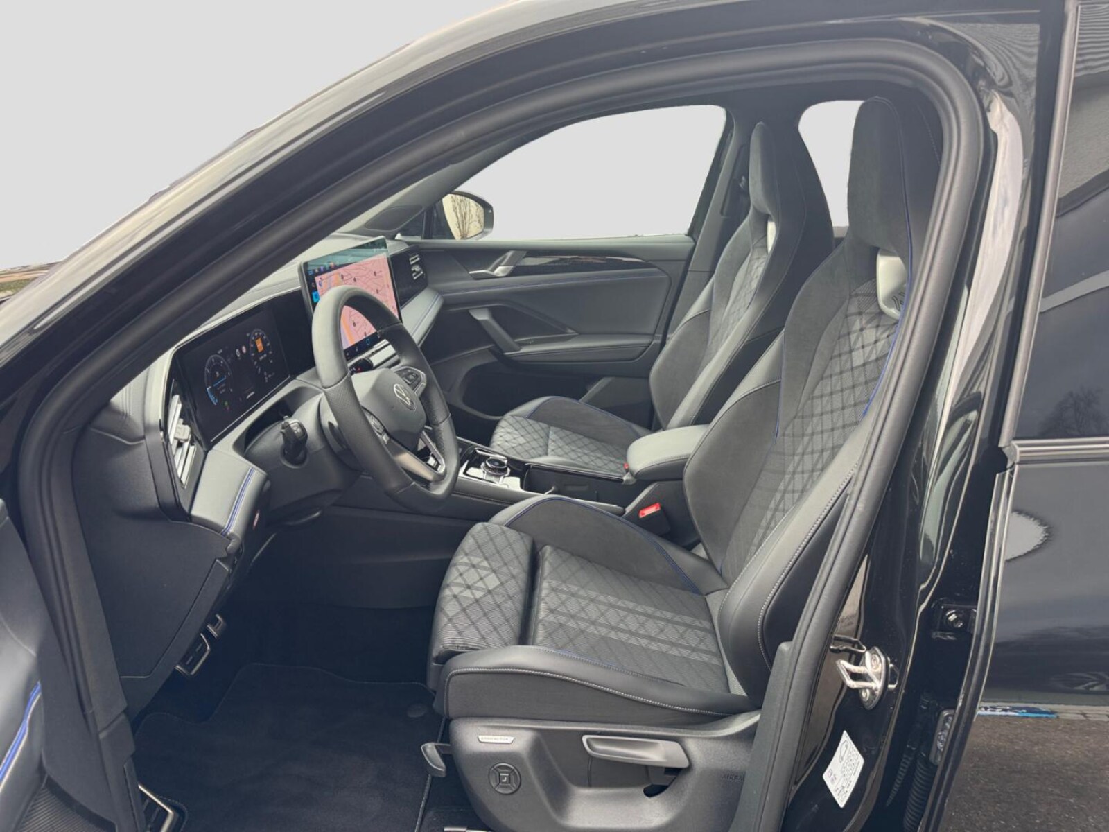 Volkswagen Tiguan – Bild 11