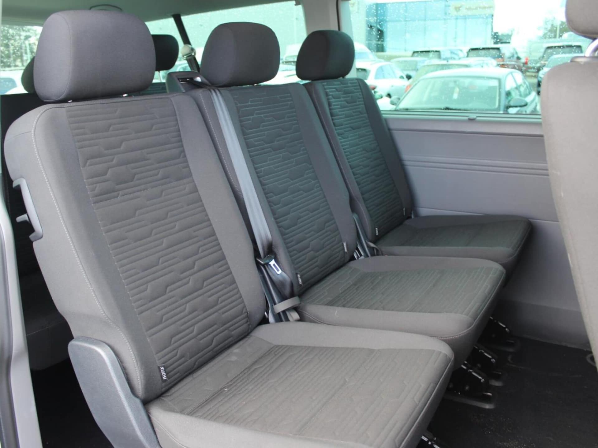 Volkswagen Caravelle 6.1 długi roztaw osi SE