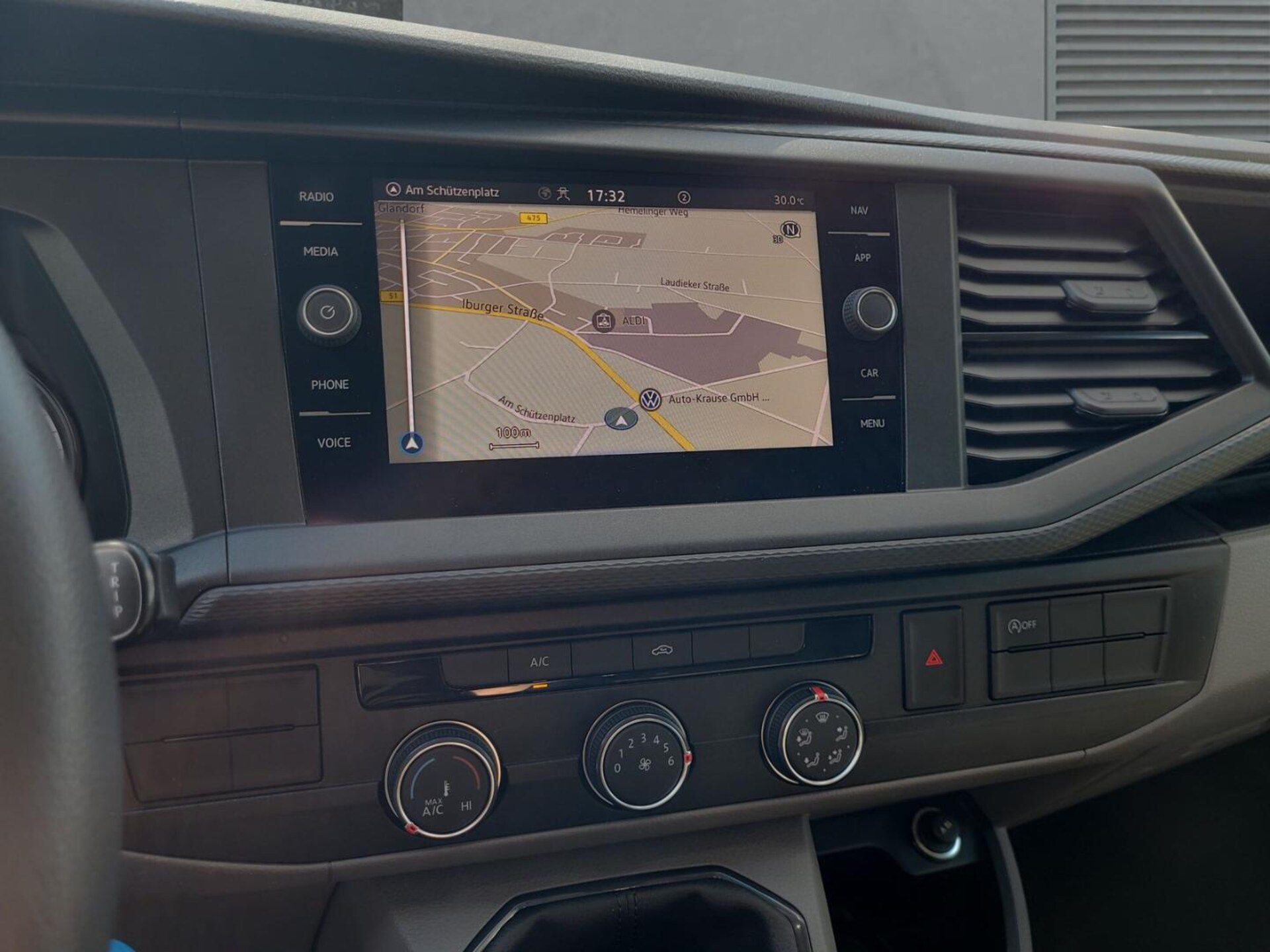 Volkswagen T6.1 Transporter Kasten kurzer Radstand