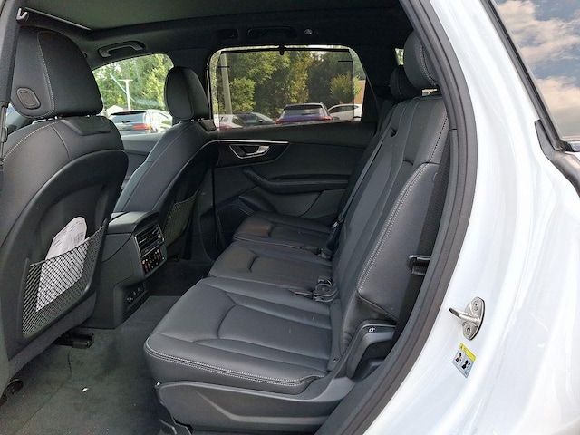 2026 Audi Q7 Premium Plus - Photo 6