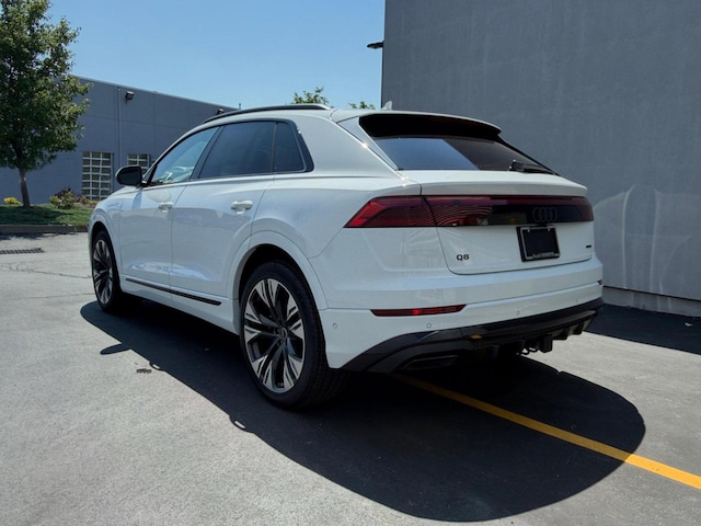 2026 Audi Q8