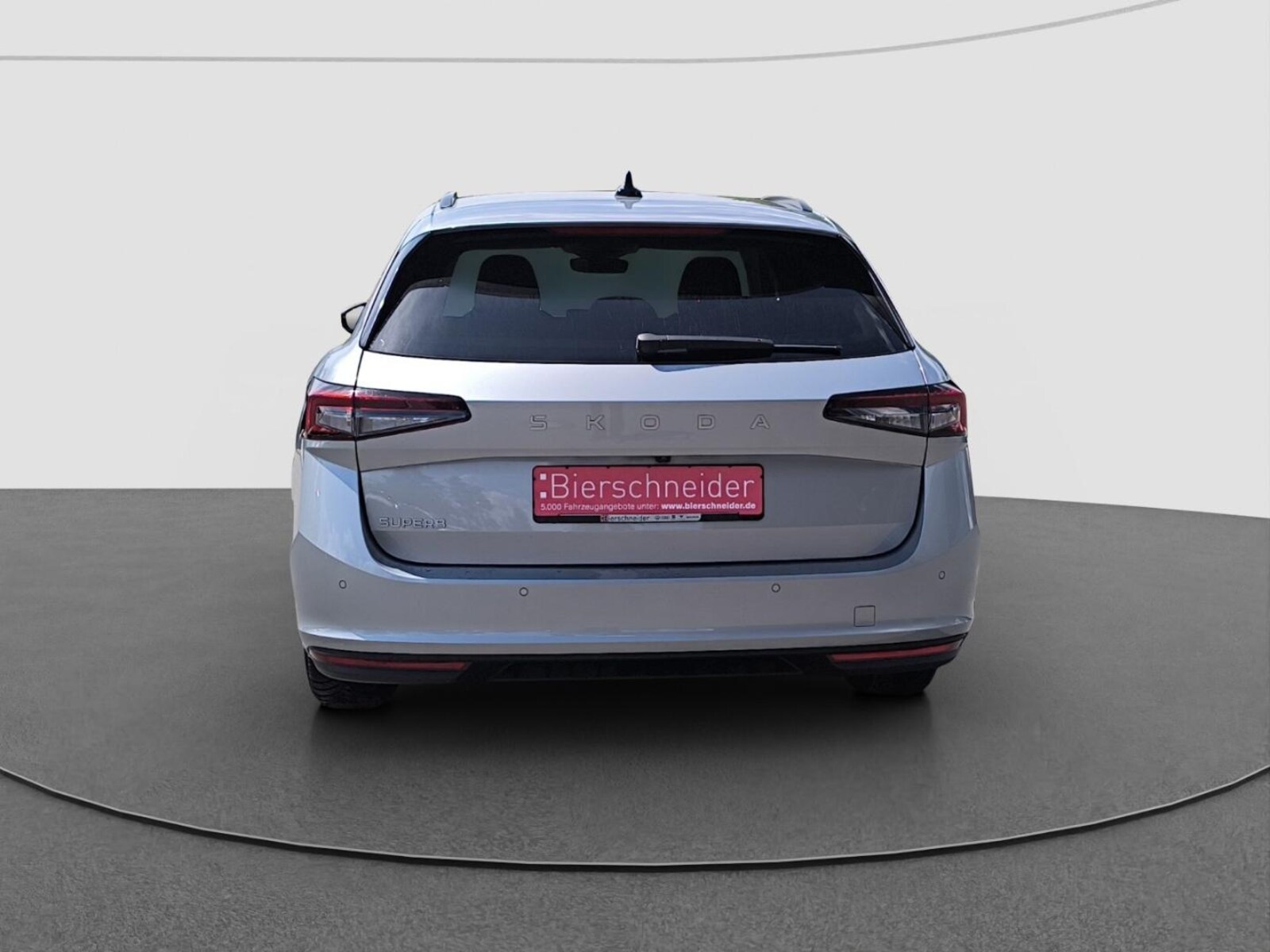 Škoda Superb Combi – Bild 8