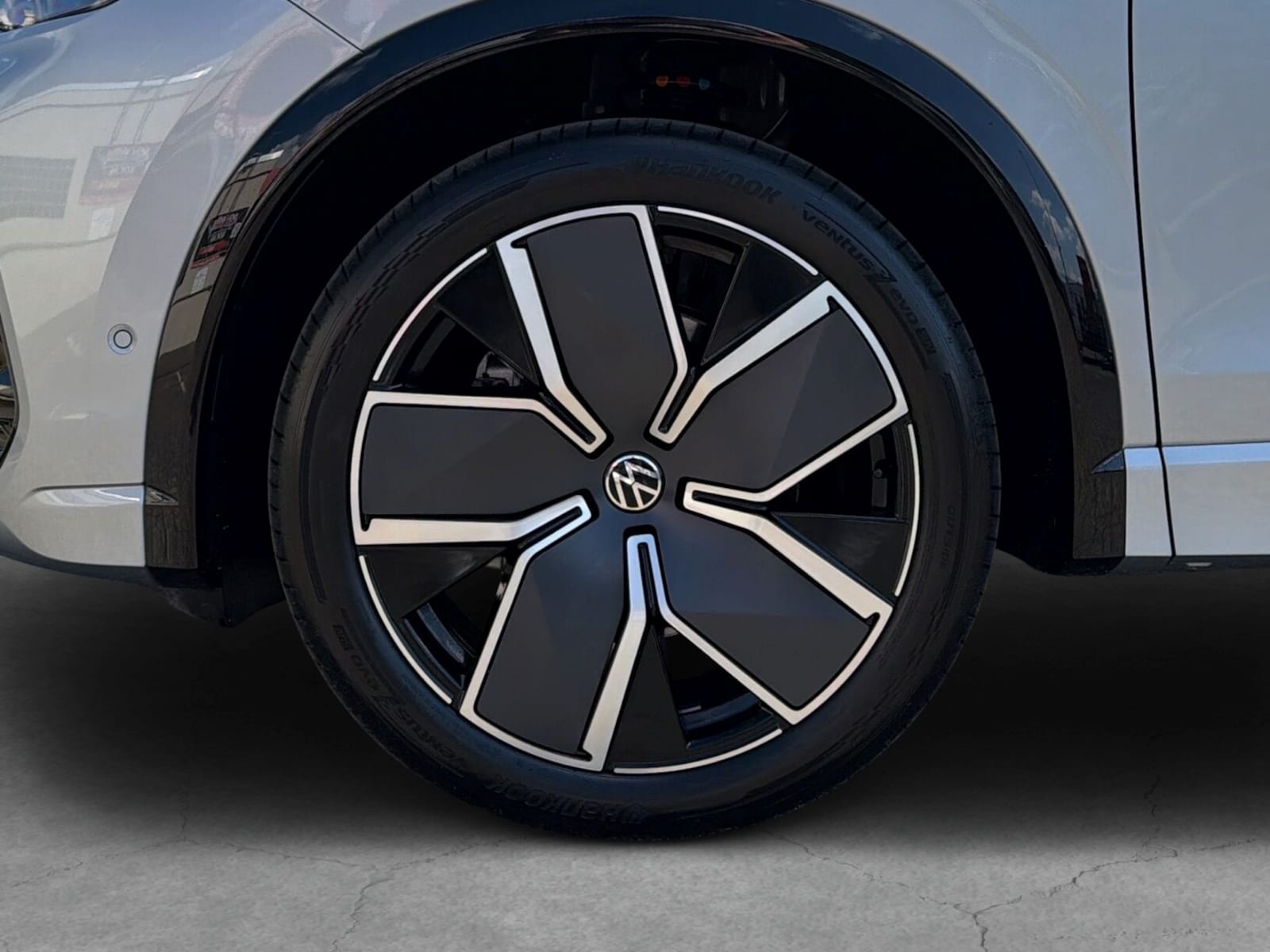 Volkswagen Tiguan – Bild 7
