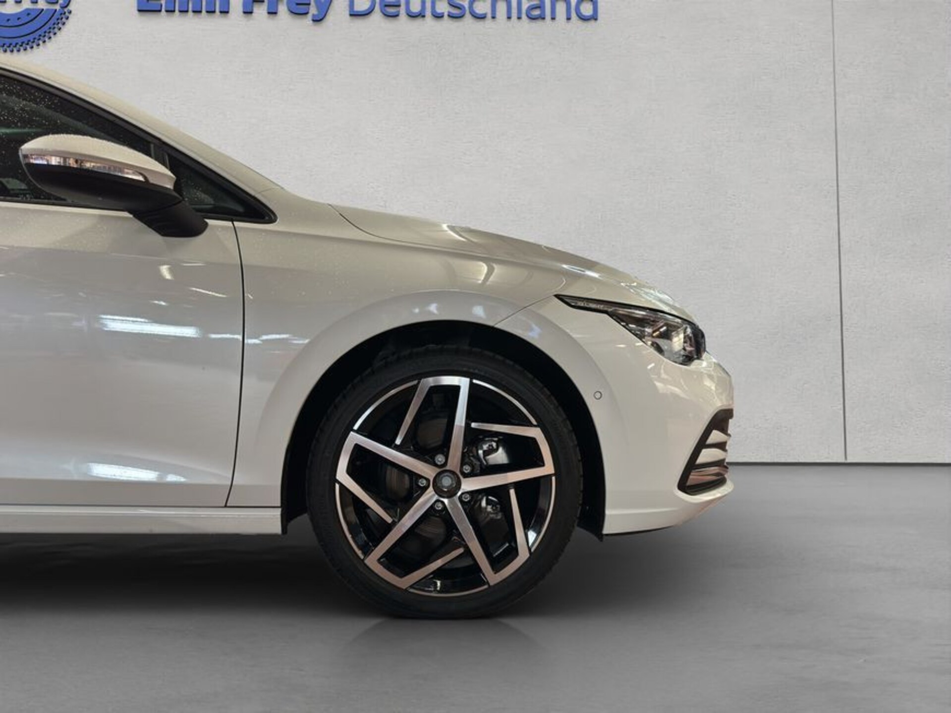 Volkswagen Golf MOVE