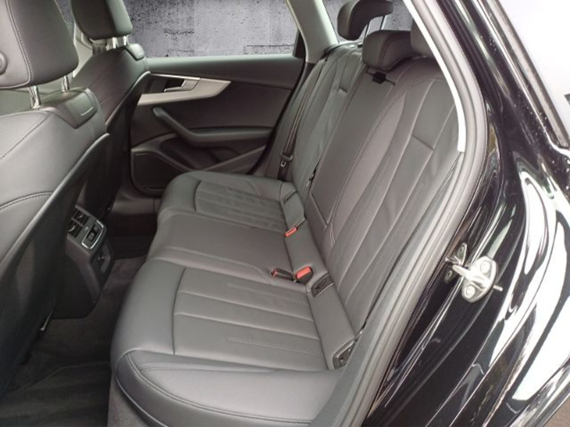 Audi A4 Avant Advanced