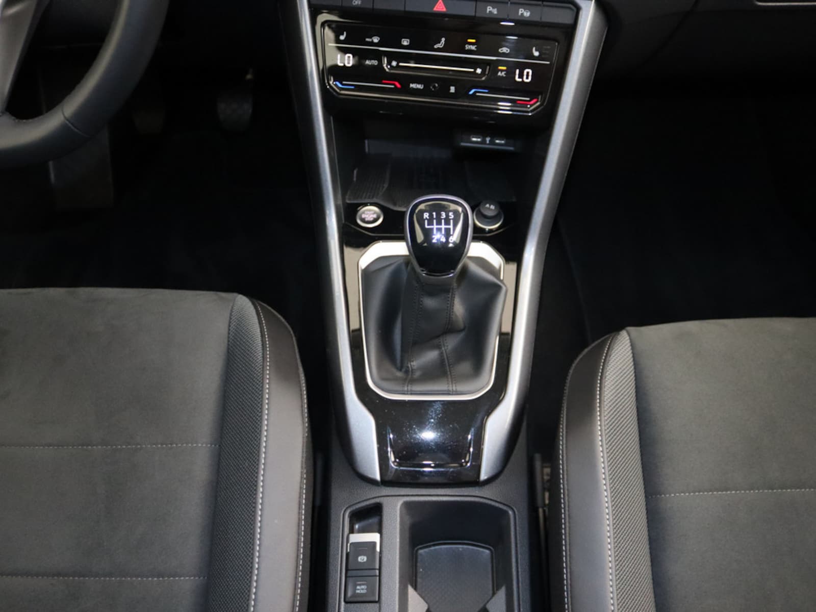 Volkswagen T-Roc – Bild 18