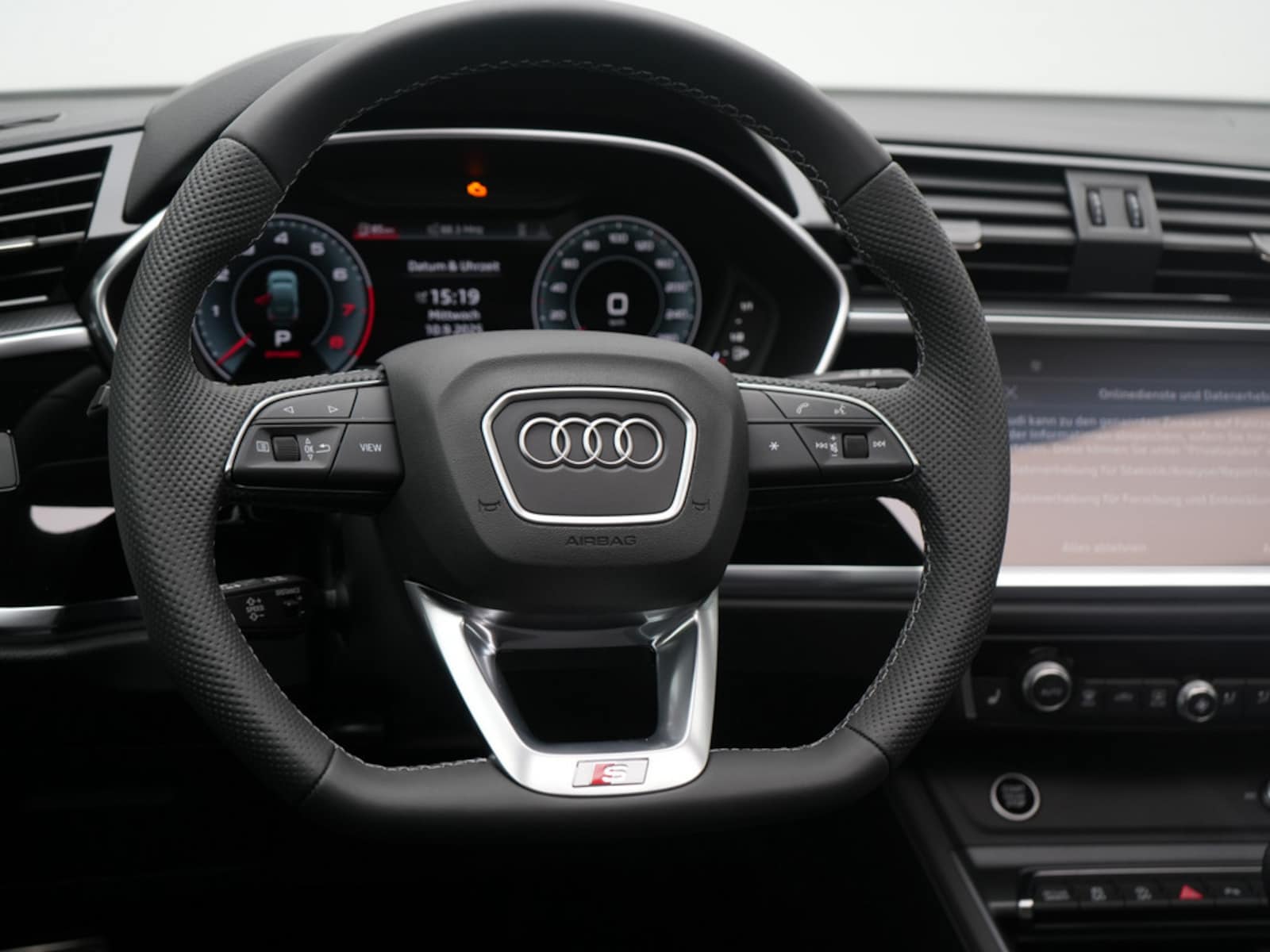 Audi Q3 Sportback – Bild 11